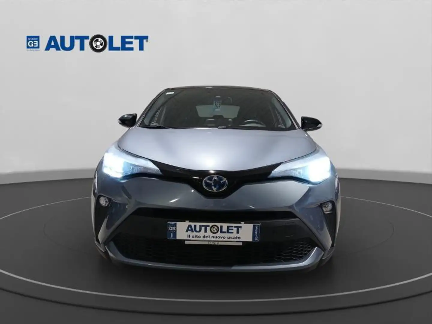 Toyota C-HR I 2020 2.0h Trend e-cvt Blau - 2