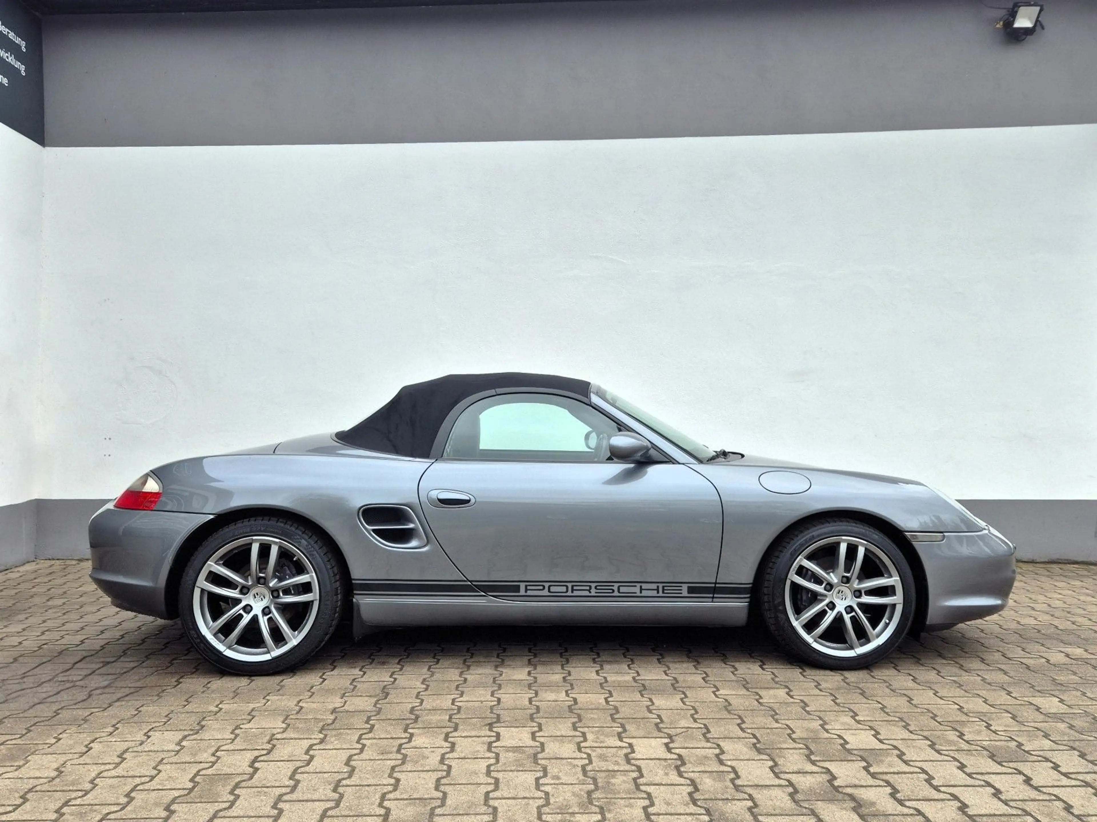 Porsche Boxster 986 Cabrio 2.7 |Leder|Sitzhzg|Klima| — photo 9