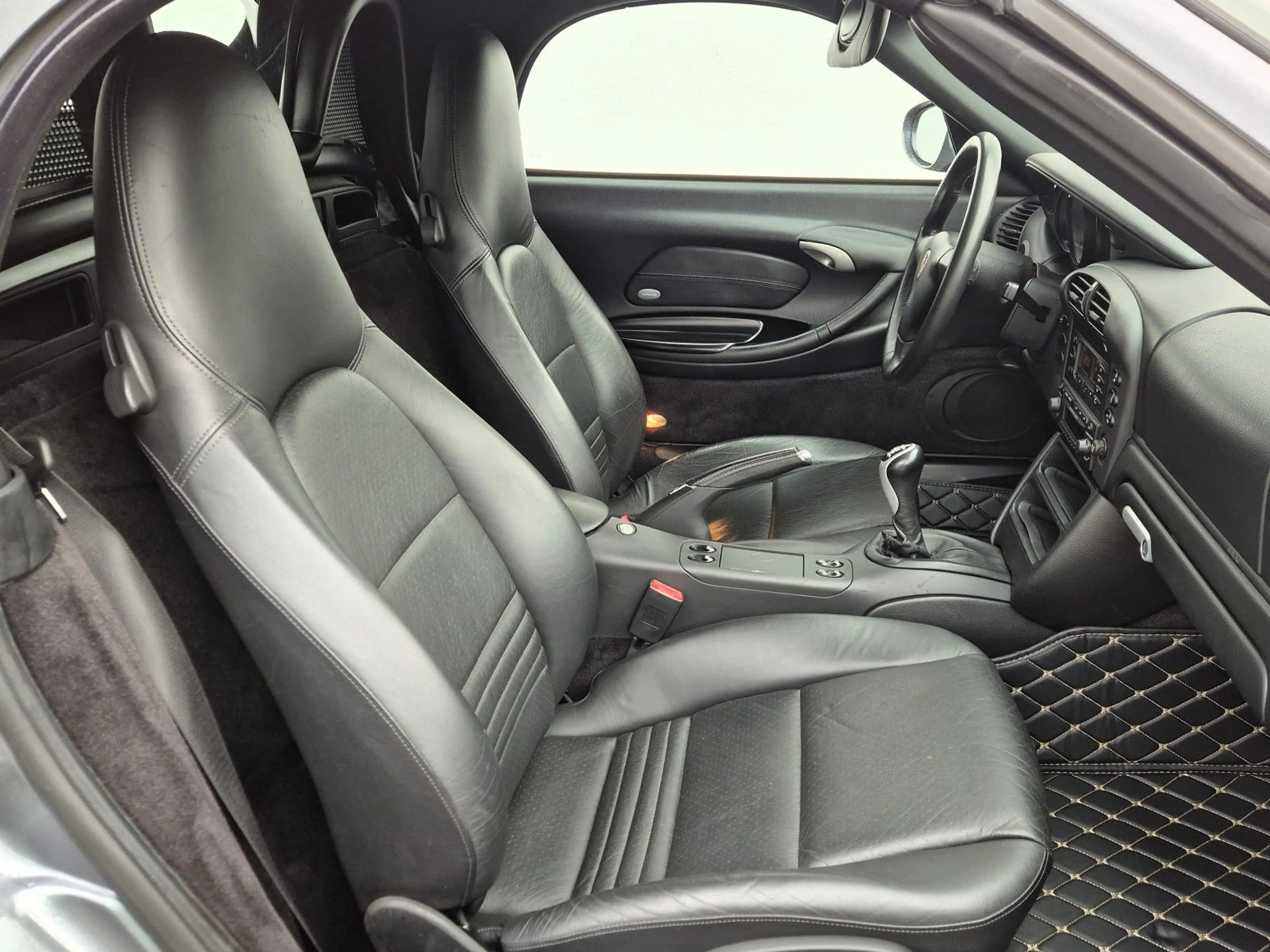 Porsche Boxster 986 Cabrio 2.7 |Leder|Sitzhzg|Klima| — photo 12