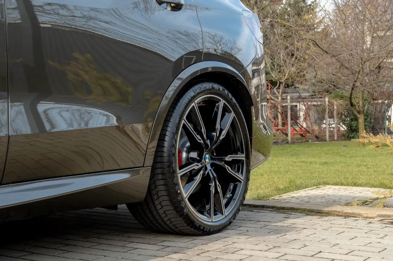 BMW X5 40d M SPORT.LUFTF.PANORAMA.DR.ASS.360.22".AHK 10