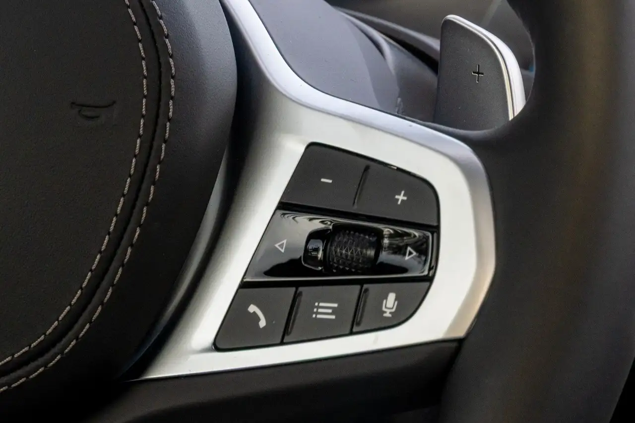 BMW X5 40d M SPORT.LUFTF.PANORAMA.DR.ASS.360.22".AHK 15