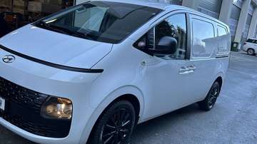 Bus 2,2 CRDi Trend Line