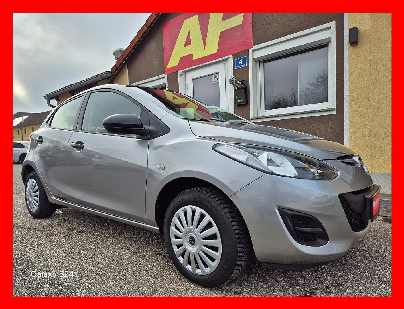 Mazda 2 Mazda2 1,3i CE Pro Grau - 1
