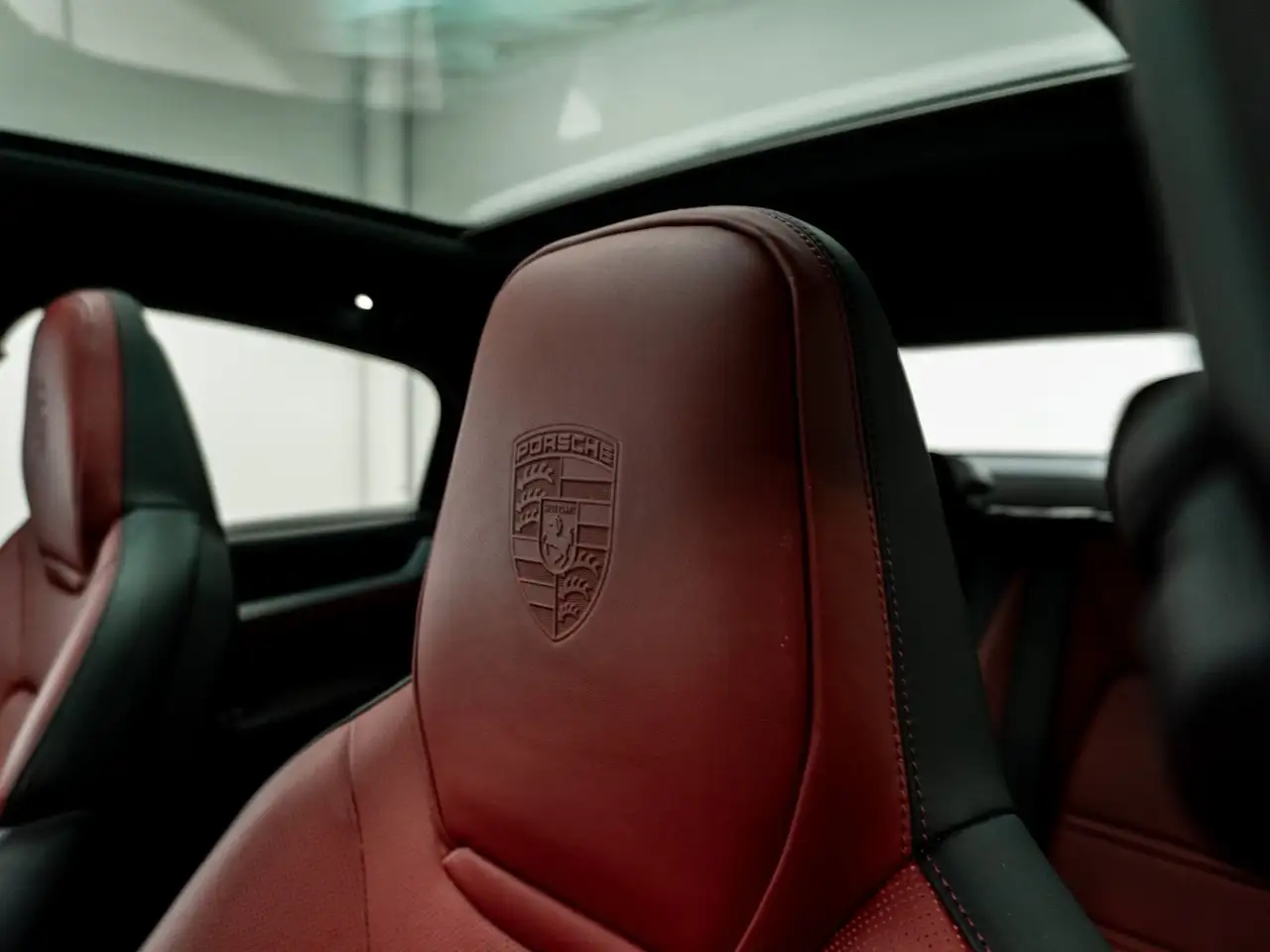 Porsche Cayenne снимка Porsche Cayenne