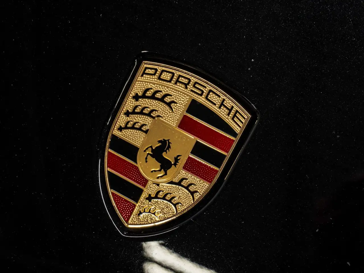 Porsche Cayenne снимка Porsche Cayenne