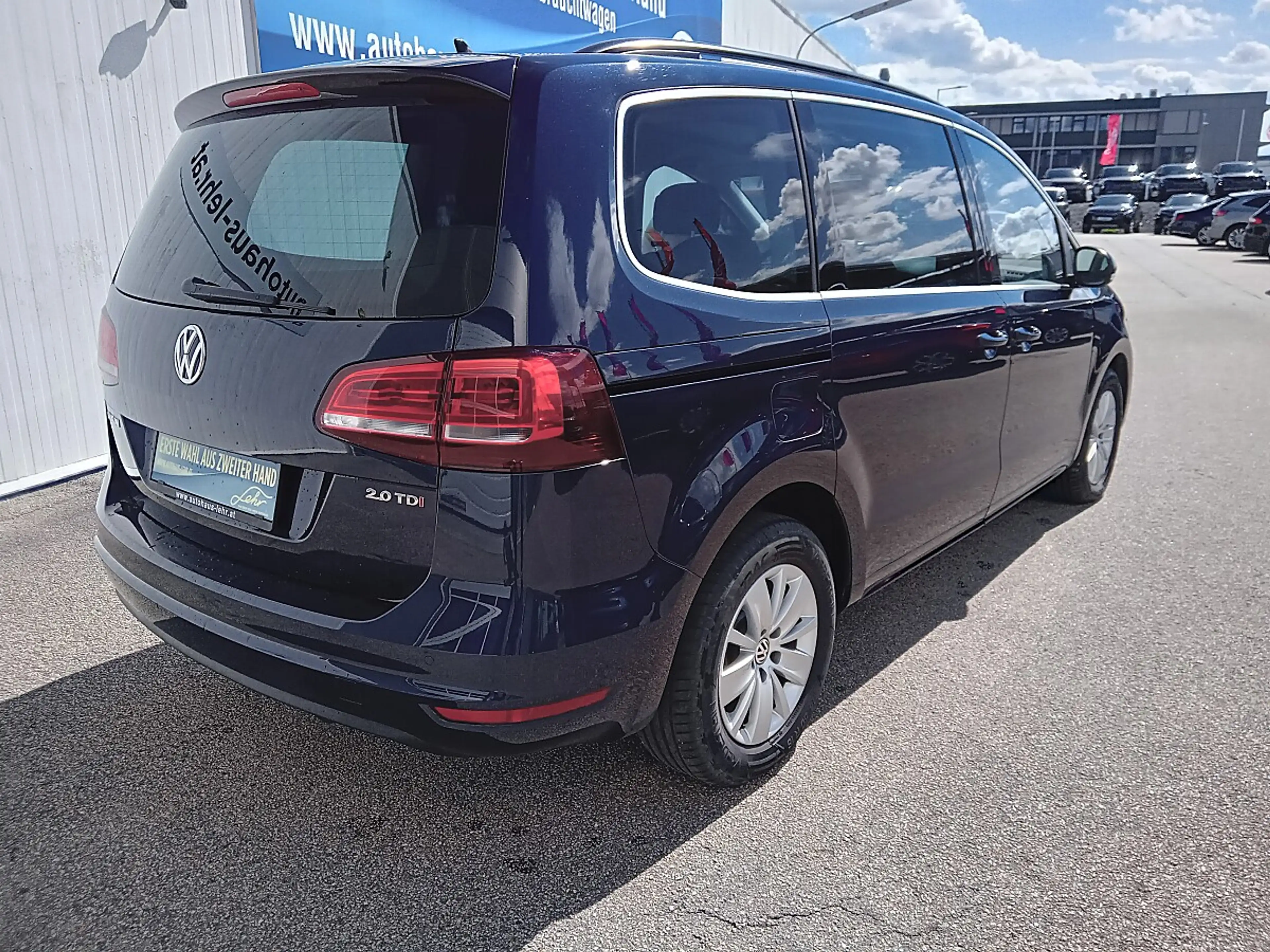 Volkswagen Sharan Business BMT SCR 2,0 TDI DSG — photo 2