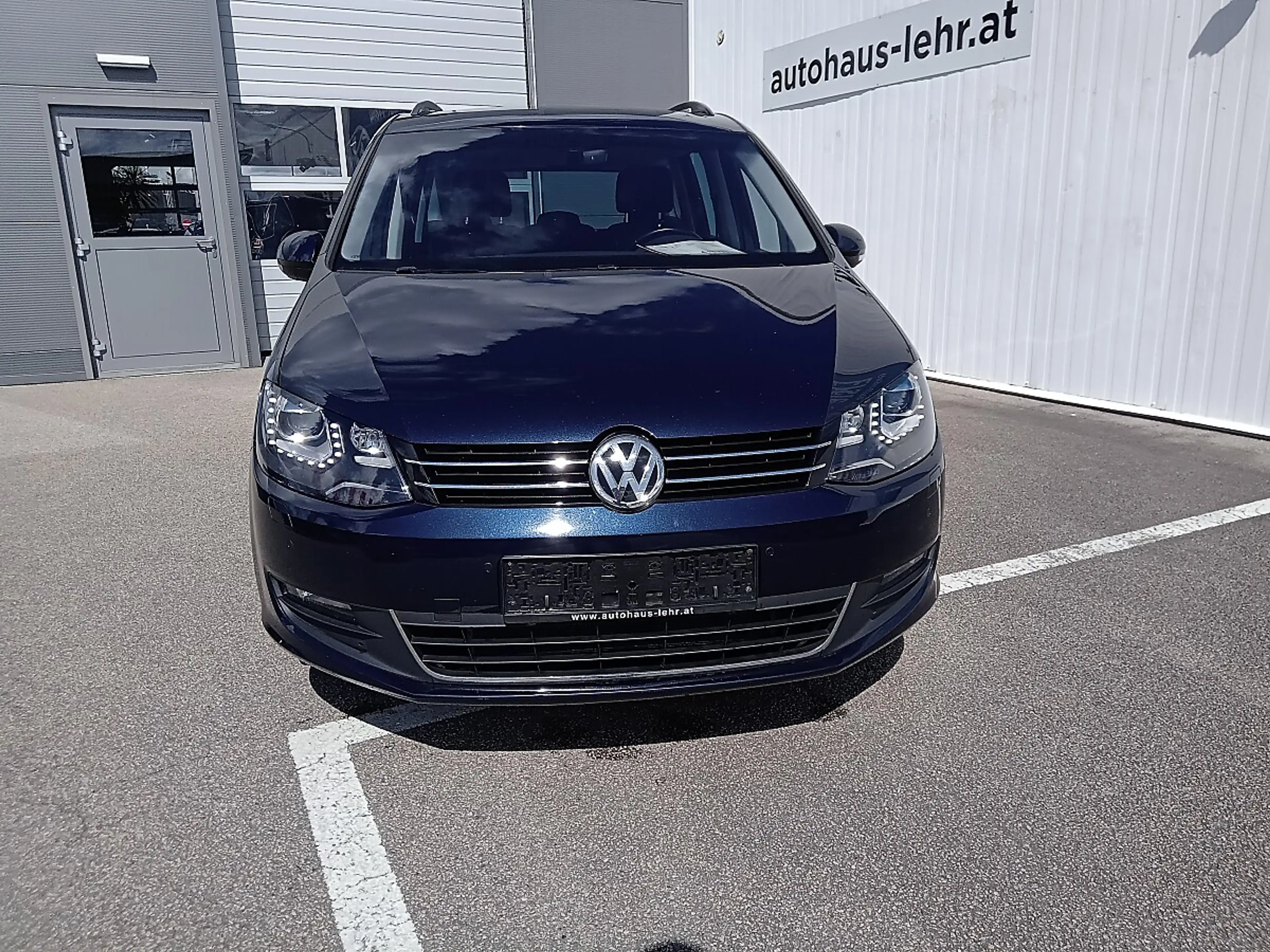 Volkswagen Sharan Business BMT SCR 2,0 TDI DSG — photo 7