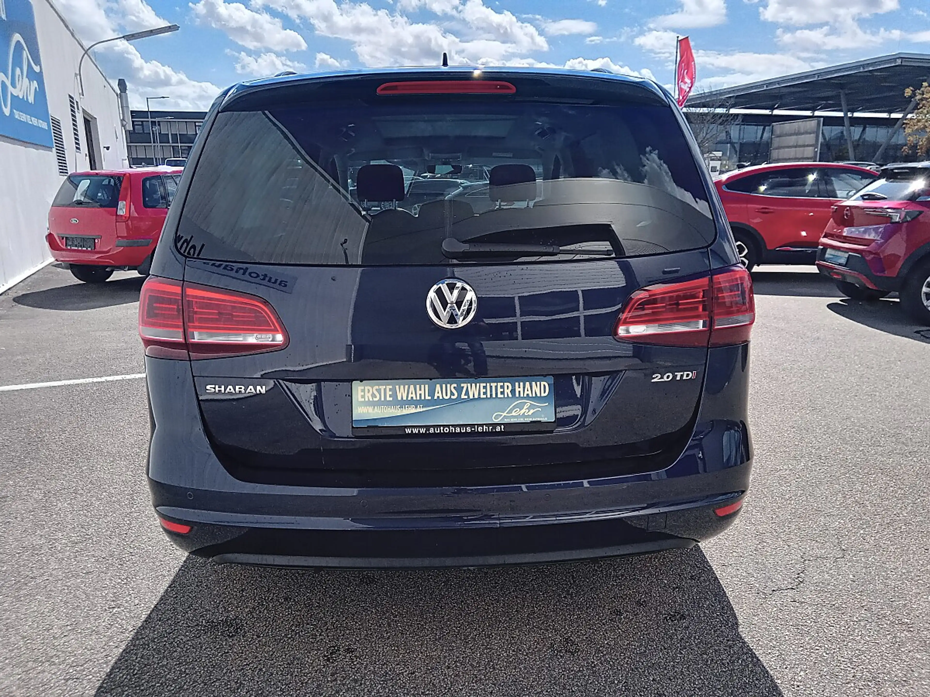 Volkswagen Sharan Business BMT SCR 2,0 TDI DSG — photo 3