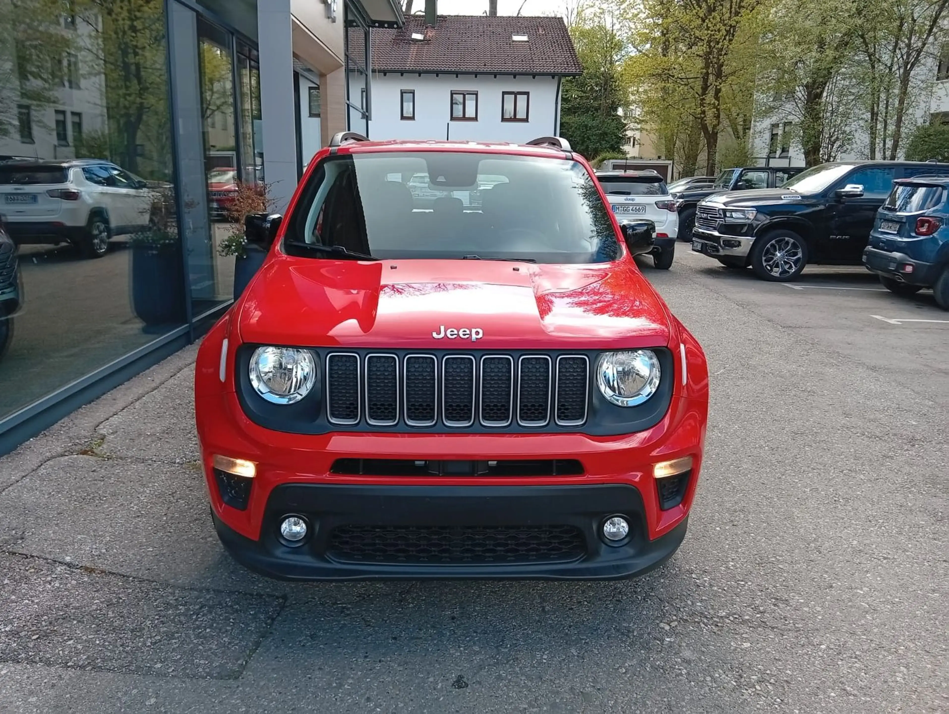 Jeep Renegade Longitude Mild-Hybrid FWD Automatic — photo 3