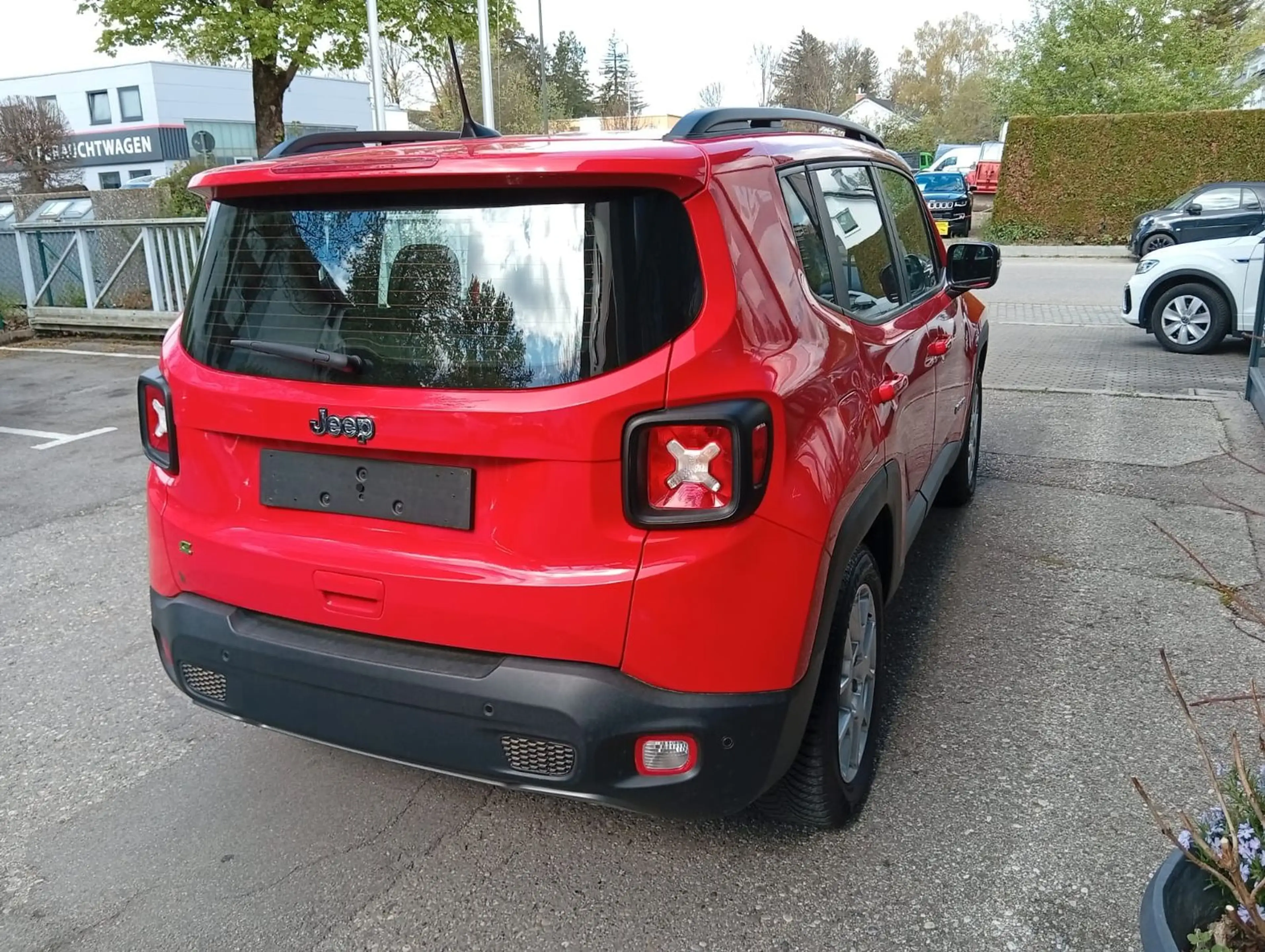 Jeep Renegade Longitude Mild-Hybrid FWD Automatic — photo 7