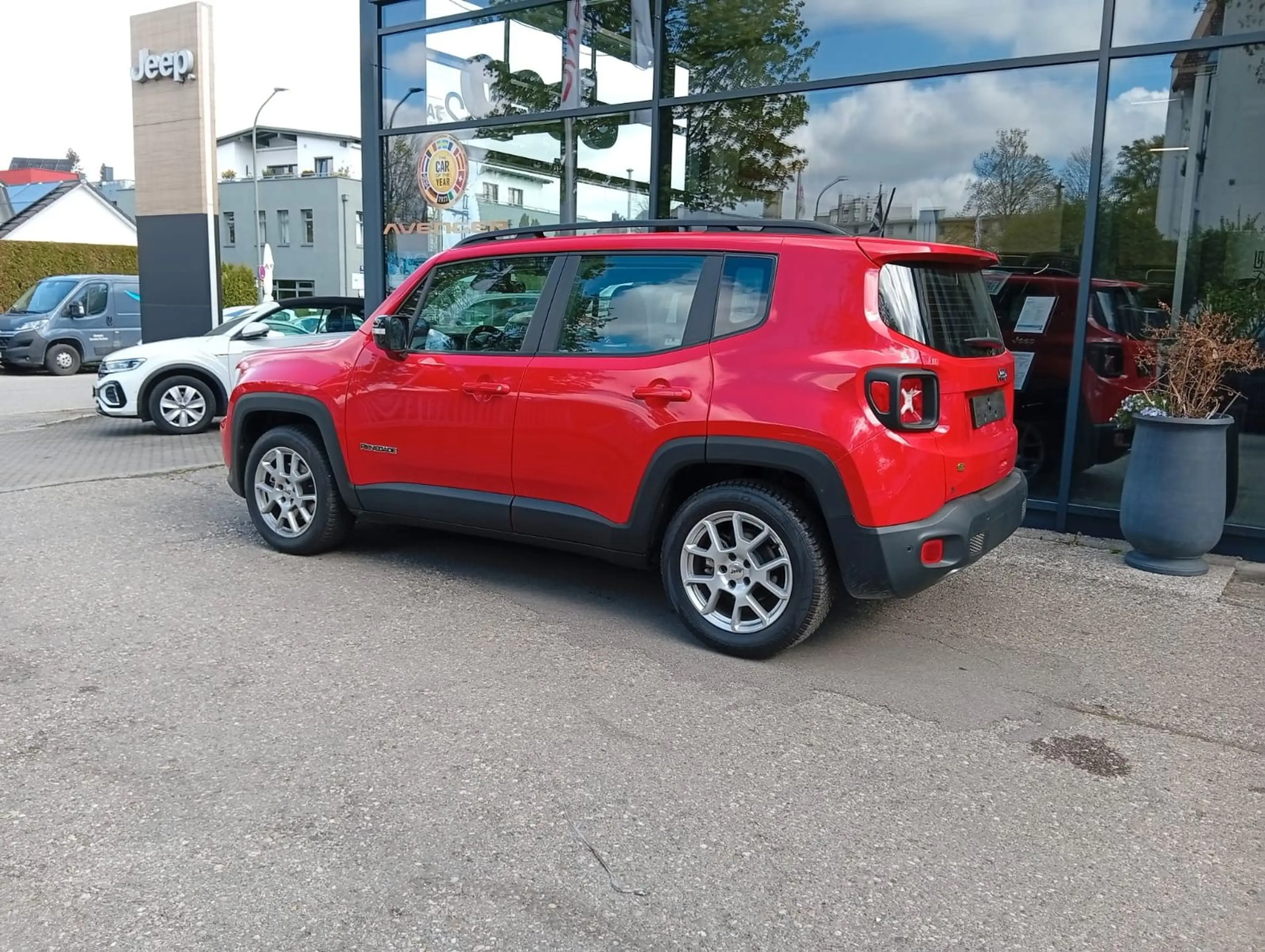 Jeep Renegade Longitude Mild-Hybrid FWD Automatic — photo 4