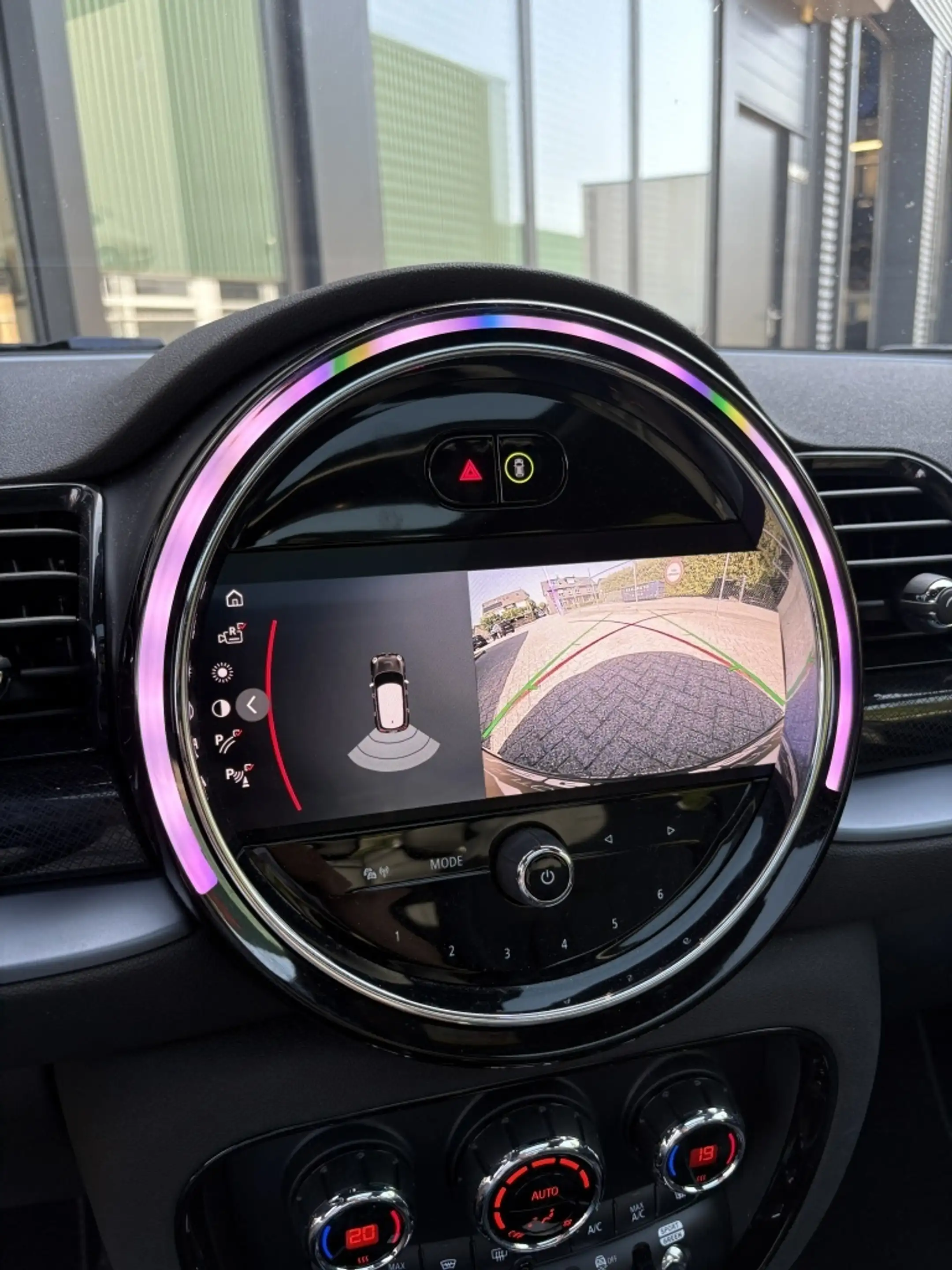 MINI Cooper Clubman 1.5 Yours | Pano | Harman & Kardon | Leder | — photo 21