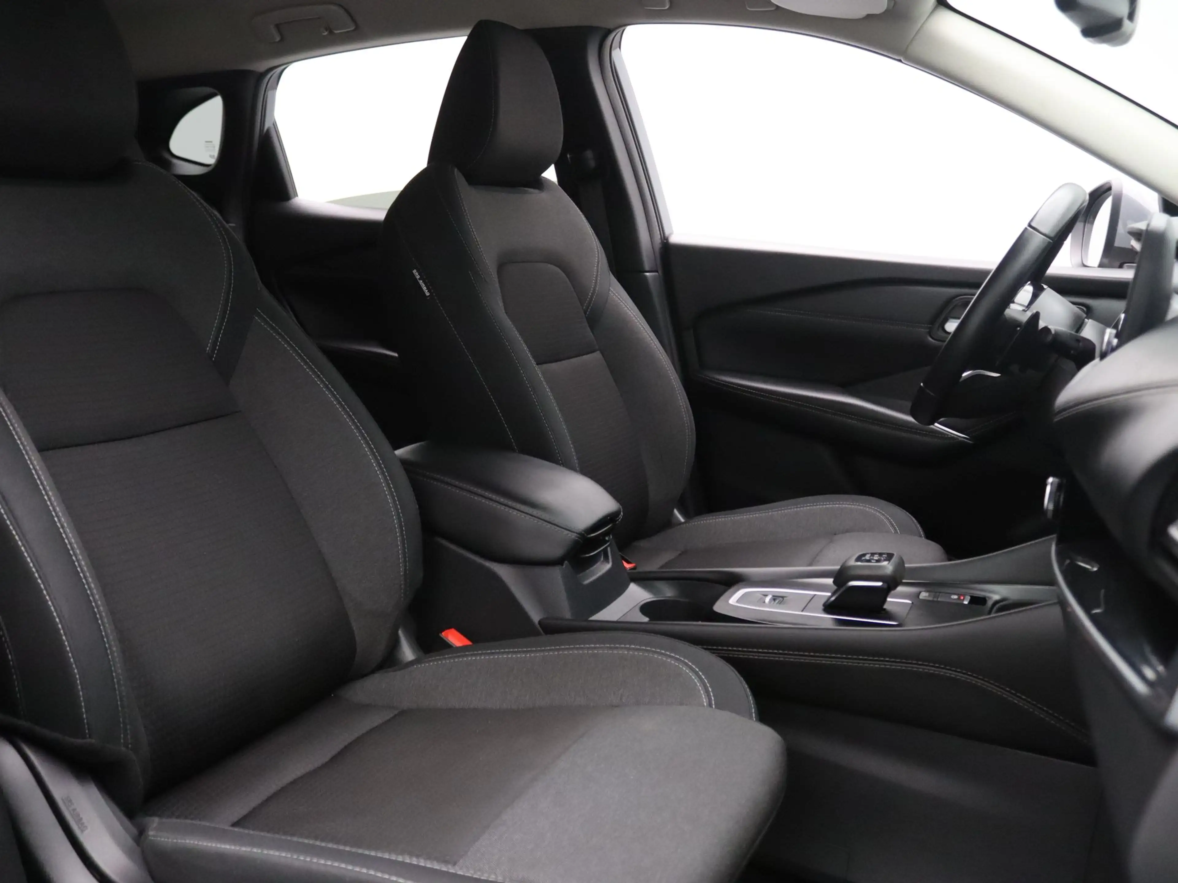 Nissan Qashqai 140pk MHEV N-Style Apple Carplay/Android Auto | Cl — photo 33