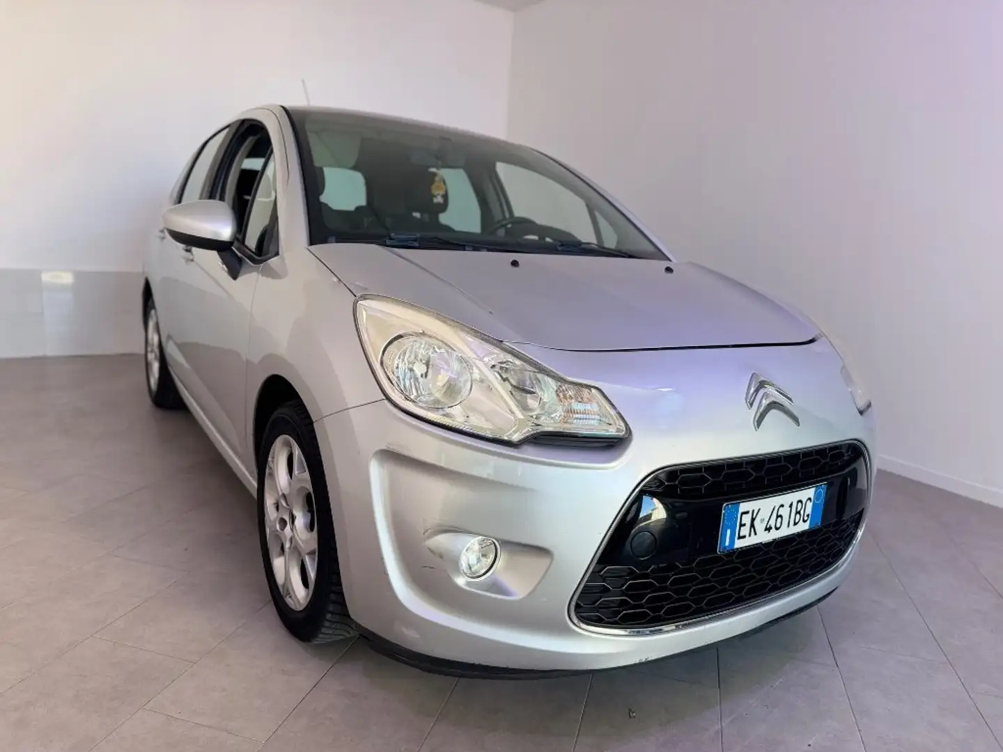 Citroen C3 1.1. Exclusive Silber - 2