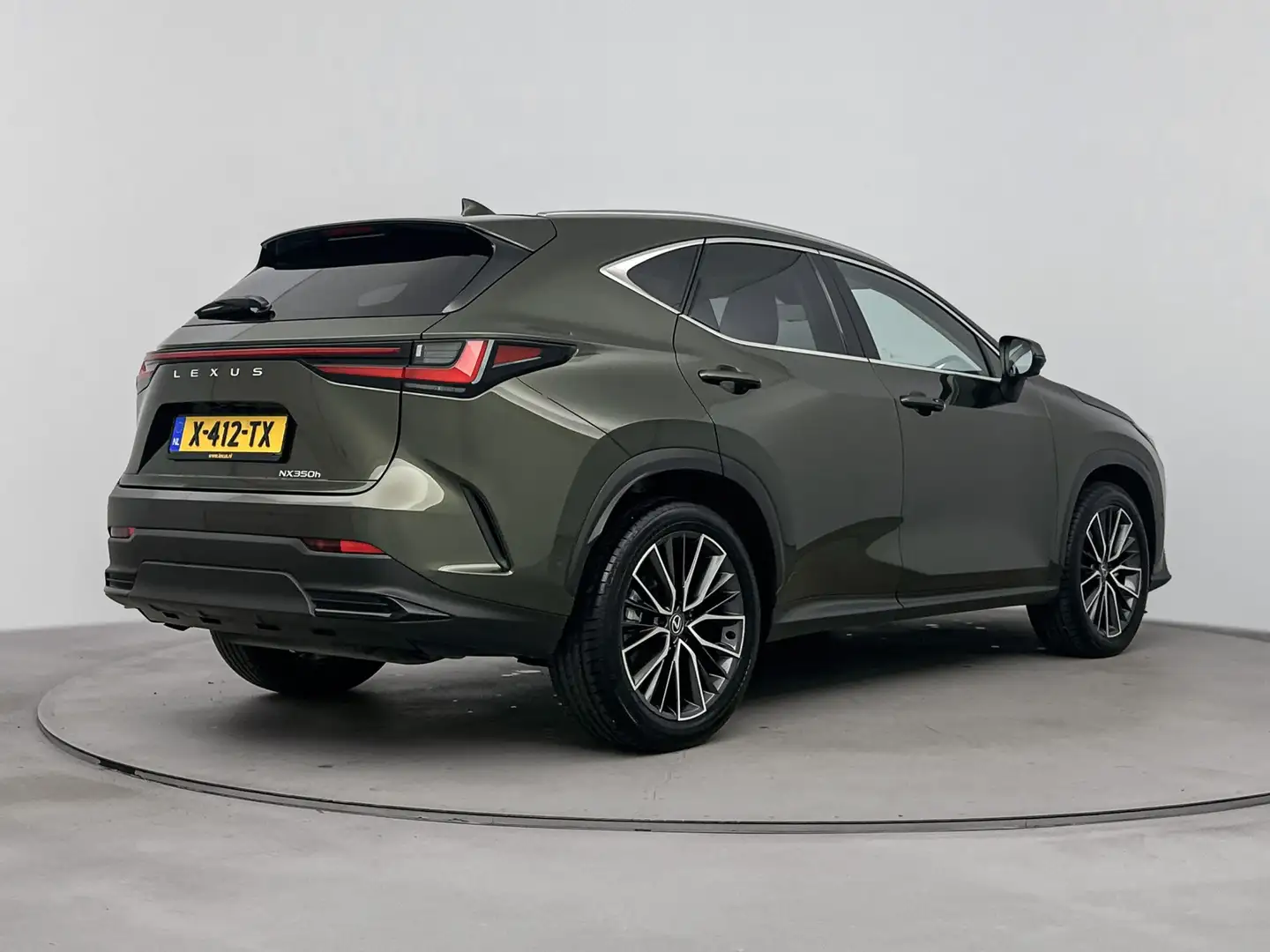Lexus NX 350h AWD Executive Line | Mark Levinson | 360 Camera | Groen - 2