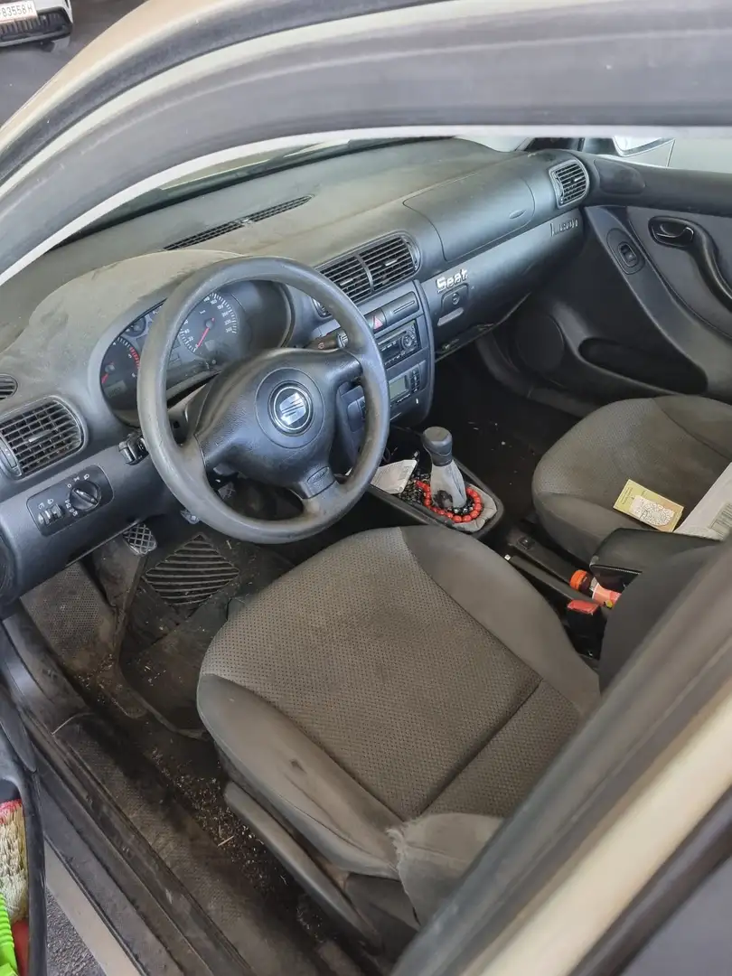 SEAT Leon Leon 1,9 Samba TDI Samba Beige - 2