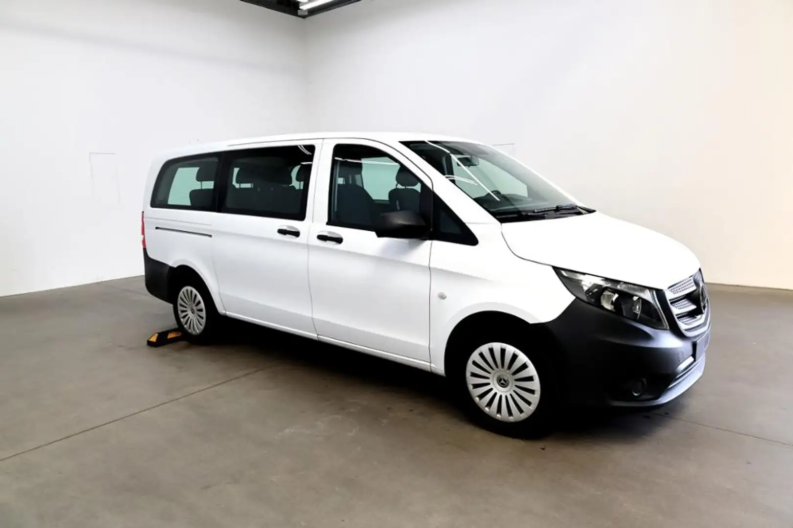 Mercedes-Benz Vito 114 CDI Tourer PRO Audio 40 Blanco - 2