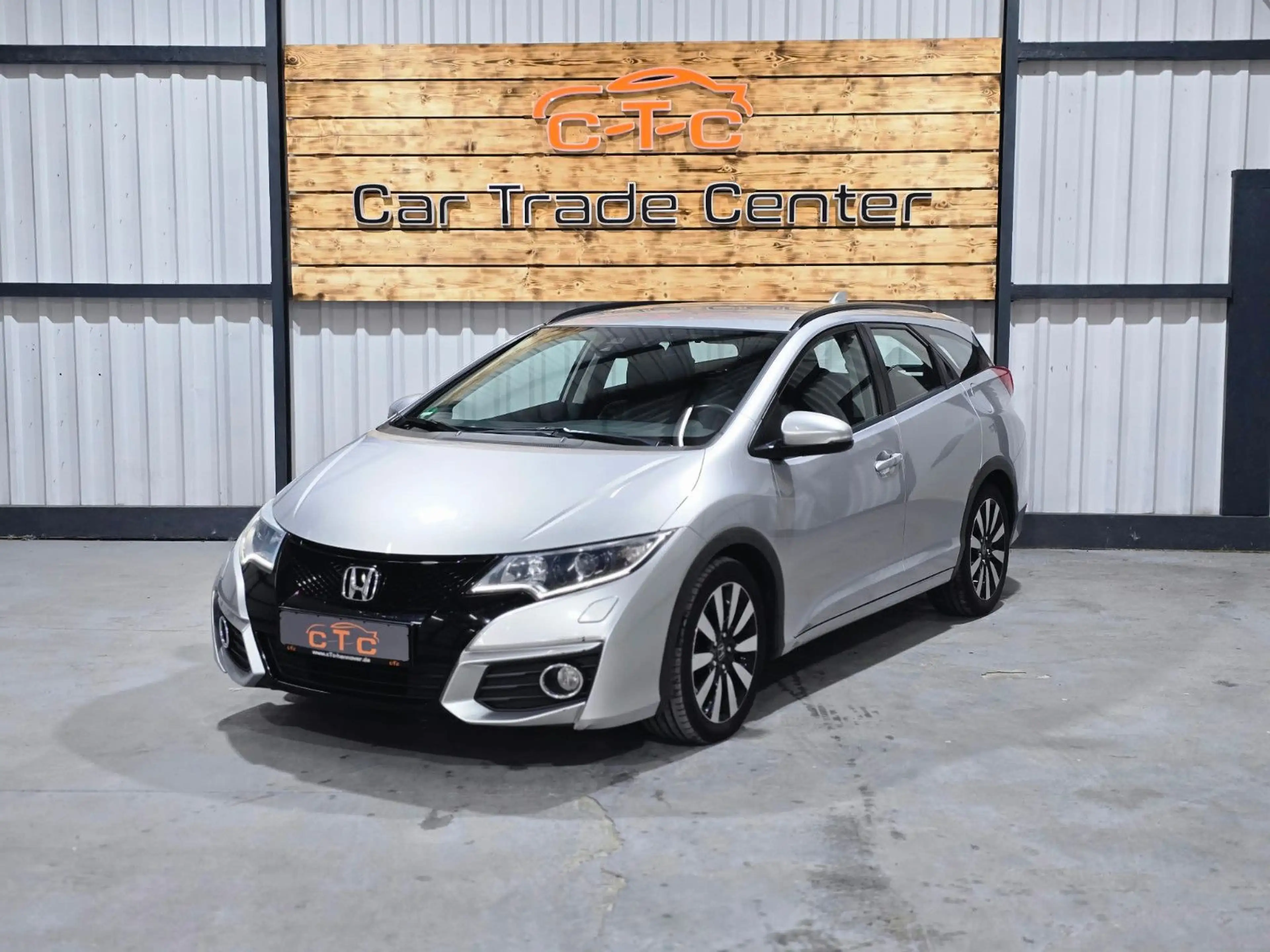 Honda Civic i-VTEC 1,8 Tourer/1Hd/8fach/EU6/AHK/TÜVNEU