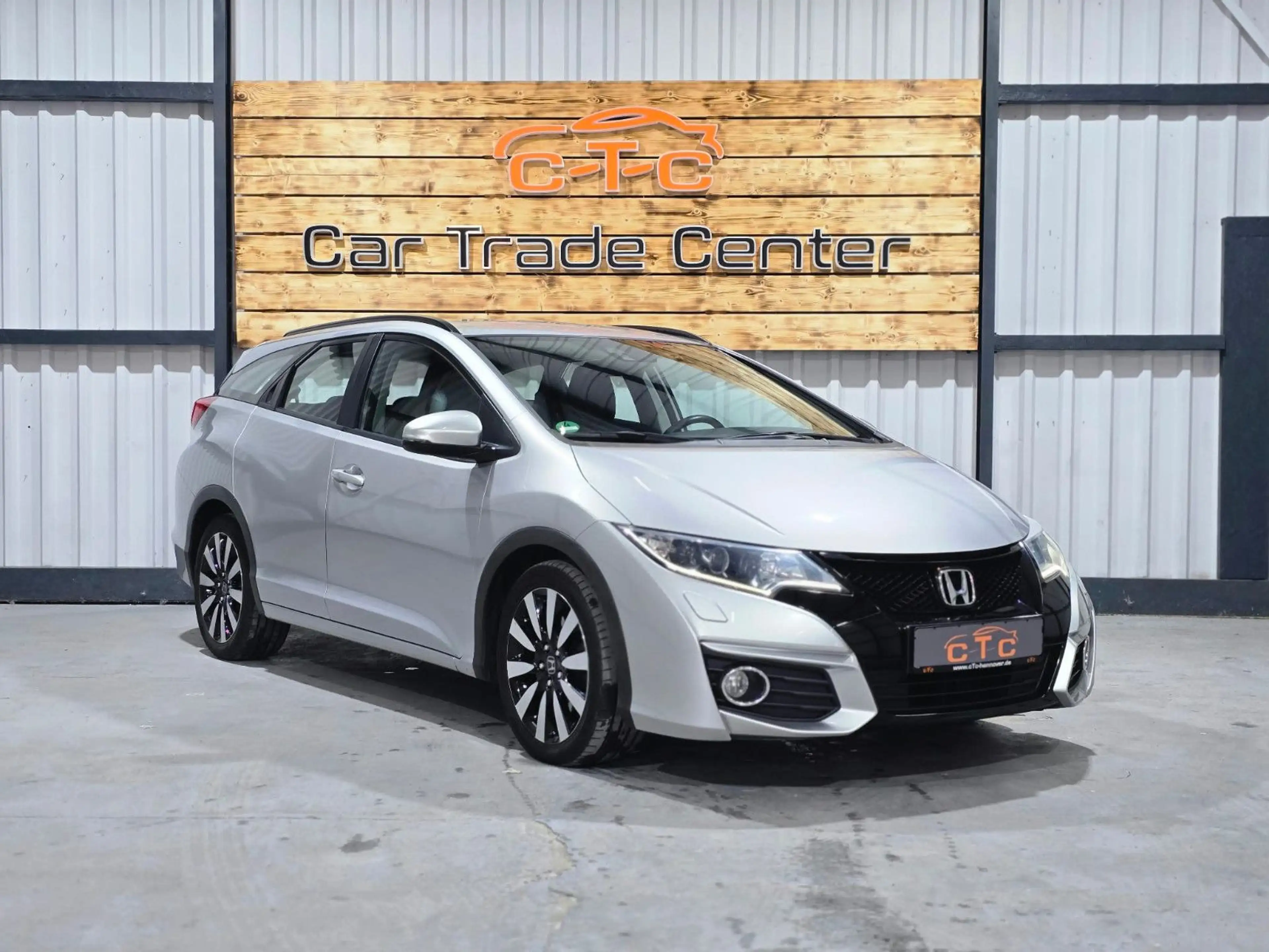 Honda Civic i-VTEC 1,8 Tourer/1Hd/8fach/EU6/AHK/TÜVNEU — photo 2