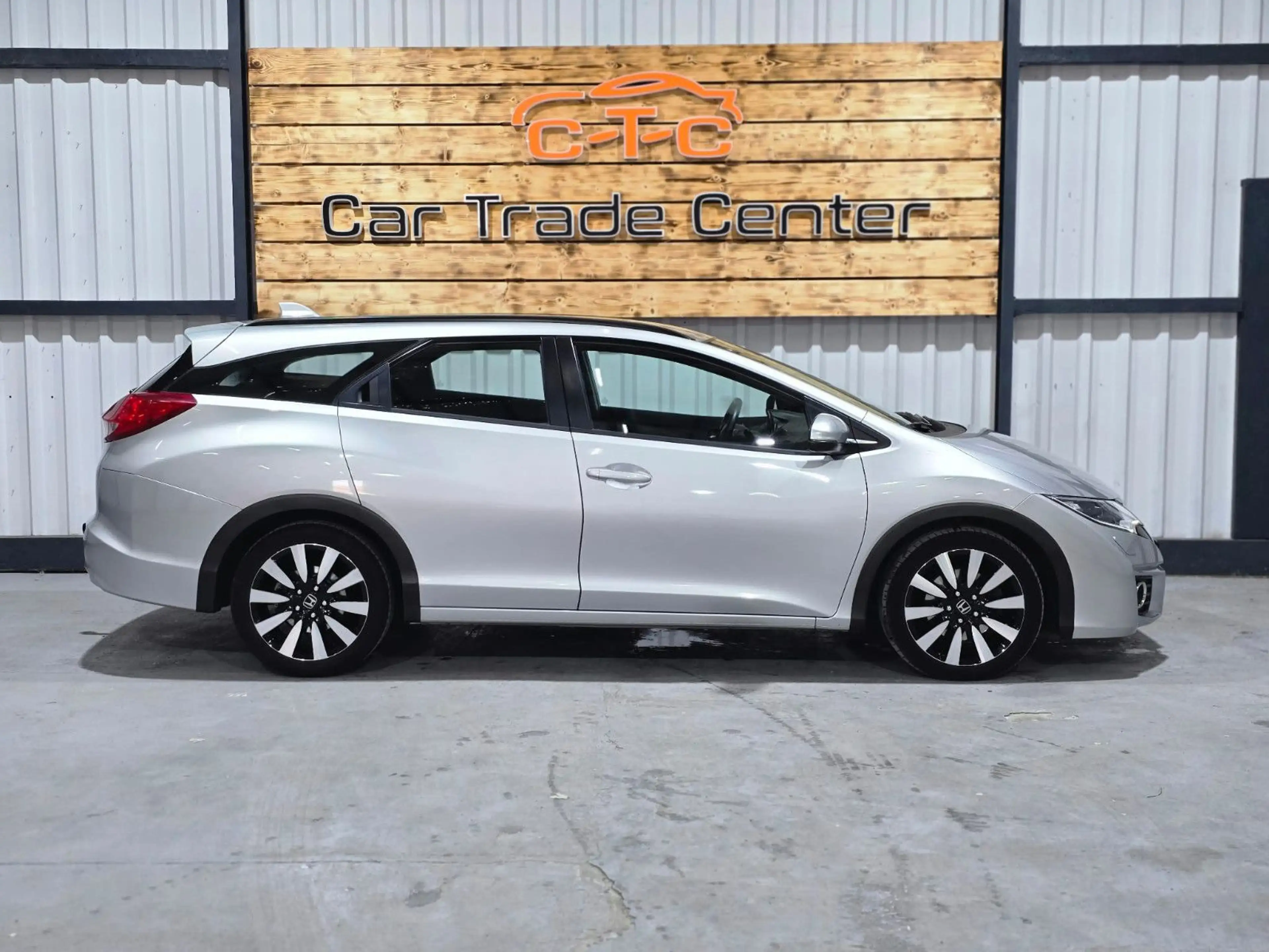 Honda Civic i-VTEC 1,8 Tourer/1Hd/8fach/EU6/AHK/TÜVNEU — photo 10