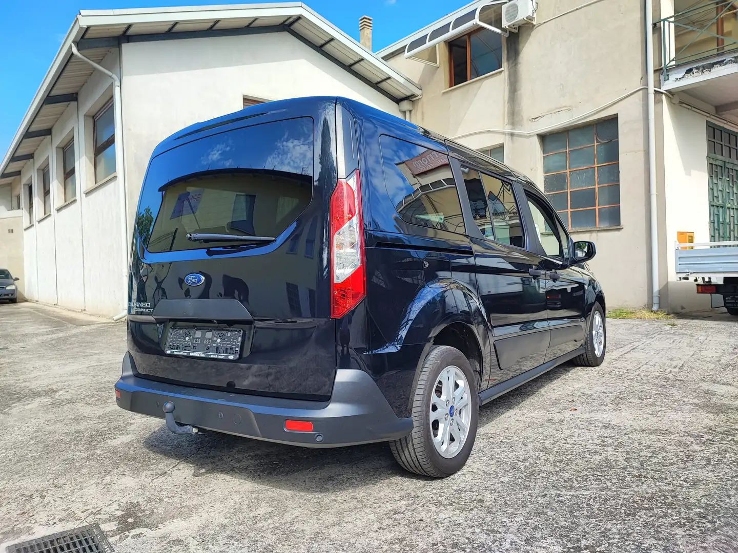 Ford Grand Tourneo Lungo-7 Posti-Gancio Traino-Euro 6d-TEMP Schwarz - 1