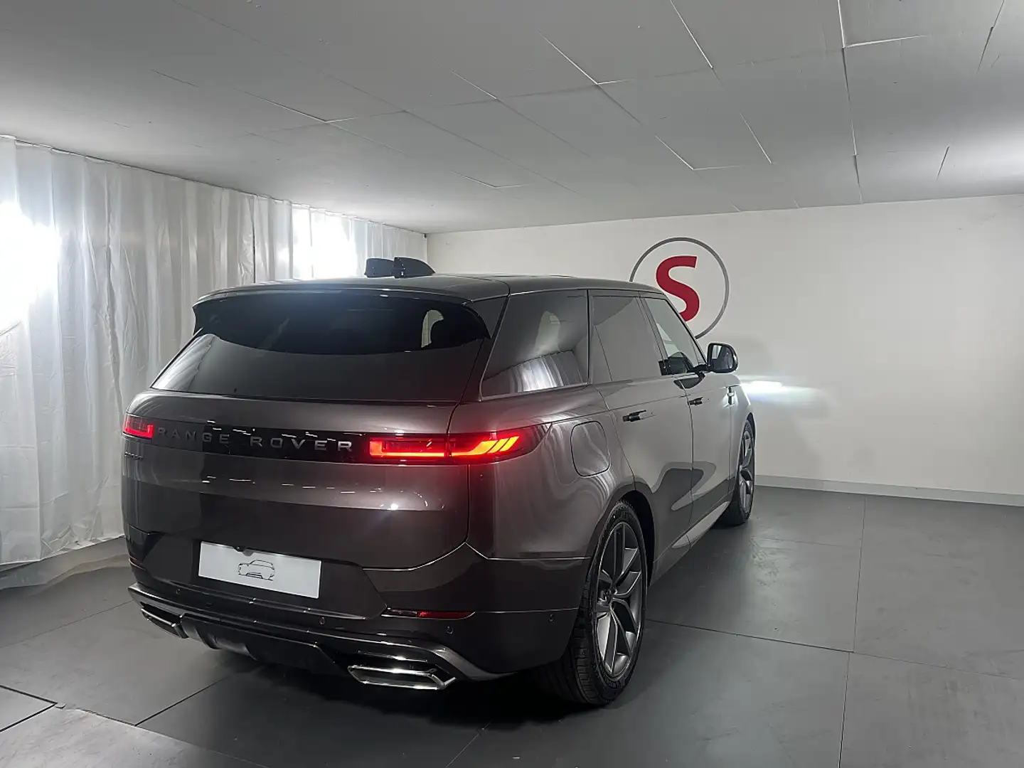 Land Rover Range Rover Sport P550e PHEV AWD Autobiography Aut. Grau - 2