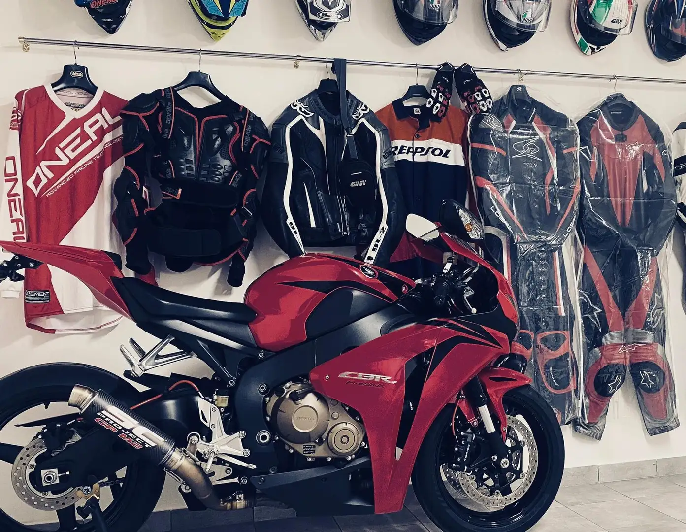 Honda CBR 1000 RR fireblade Rosso - 2