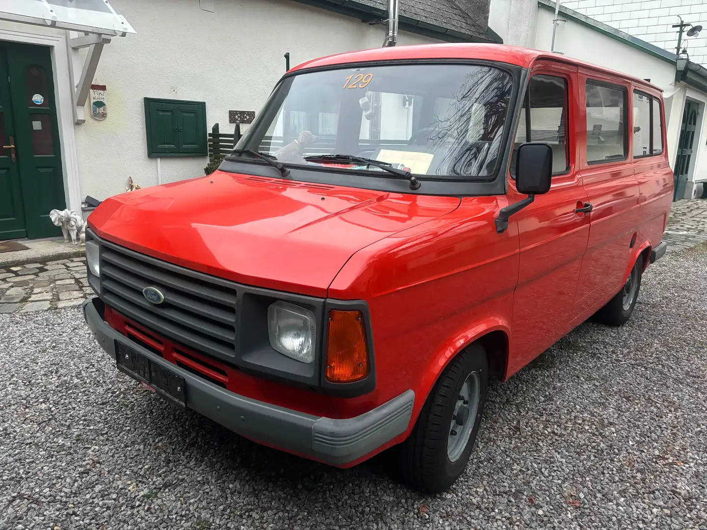 Ford Transit Bus 1600 Rot - 2