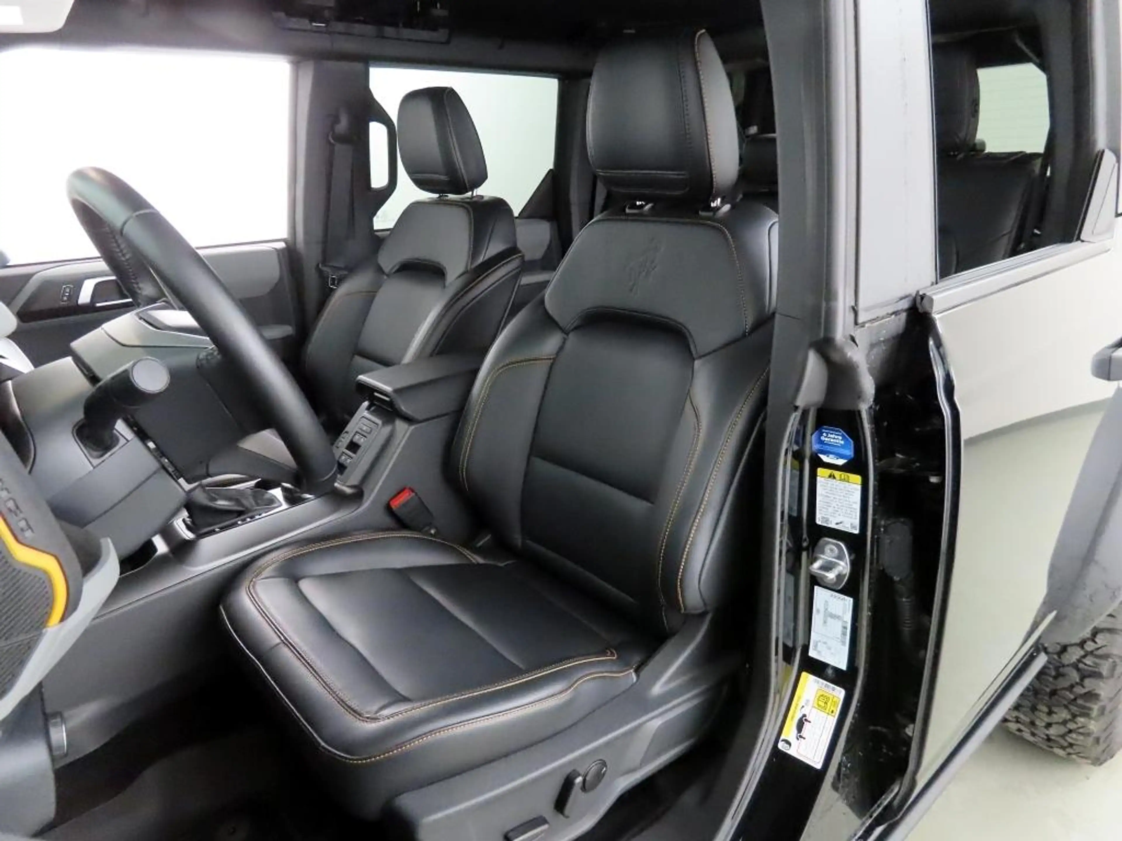 Ford Bronco 2.7 V6 Aut 4WD BADLANDS AHK+ACC+360°Kam — photo 11