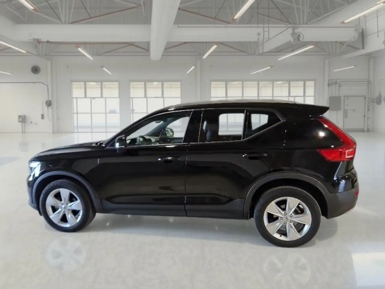Volvo XC40 T2 AUTOMATICO CORE SUV, миниатюра 5