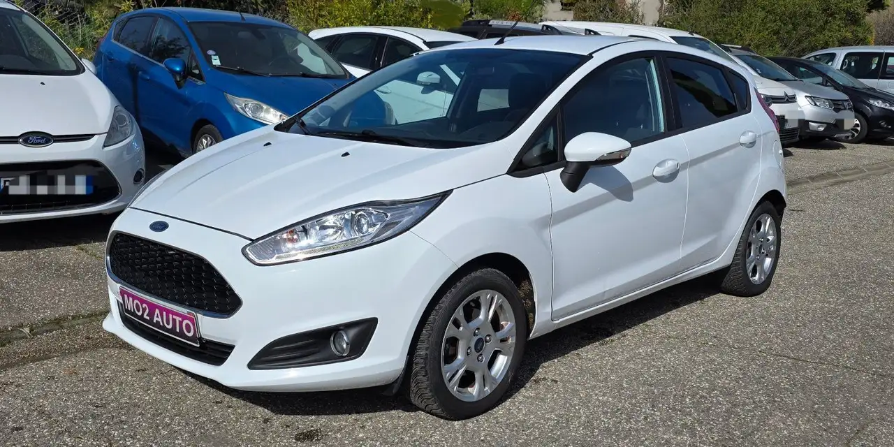 Ford Fiesta 1.25i 82CH TITANIUM 2017 109.000KMS CLIM