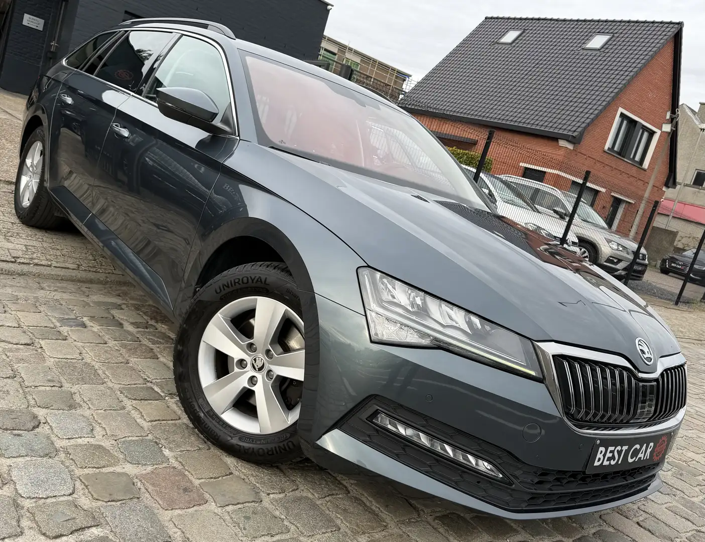 Skoda Superb 2.0 TDI DSG * Trekhaak Gris - 2
