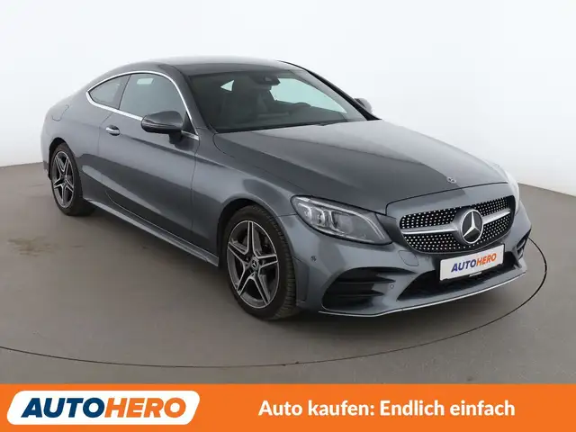 Mercedes-Benz C-Class view 8