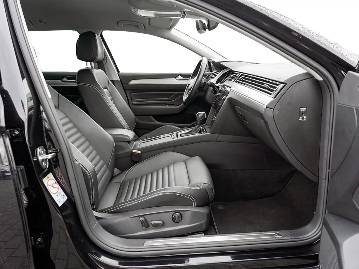 Volkswagen Passat Variant 2.0 TSI 4M Elegance DSG NAVI H Nero - 2