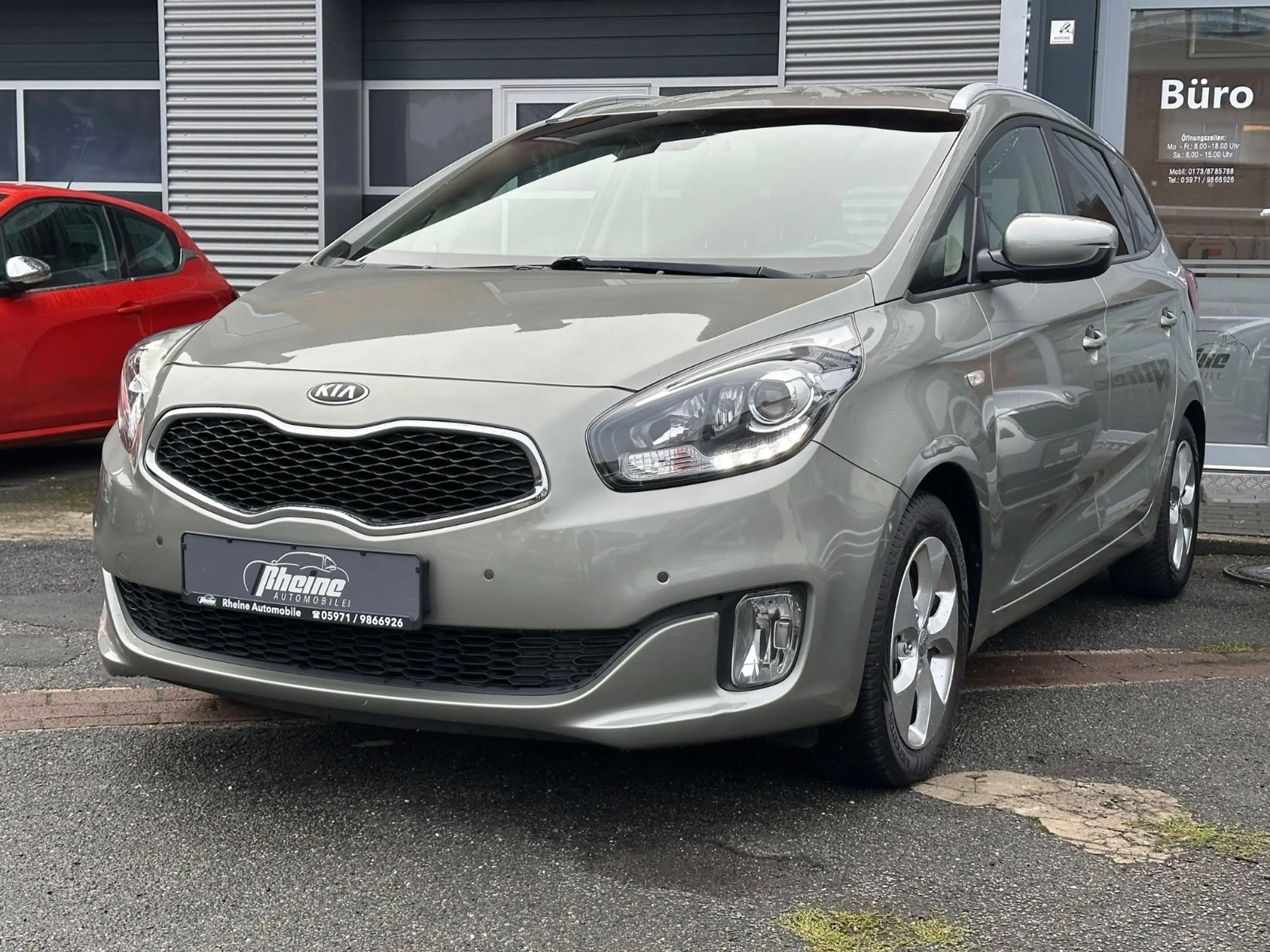 Kia Carens Vision — photo 2