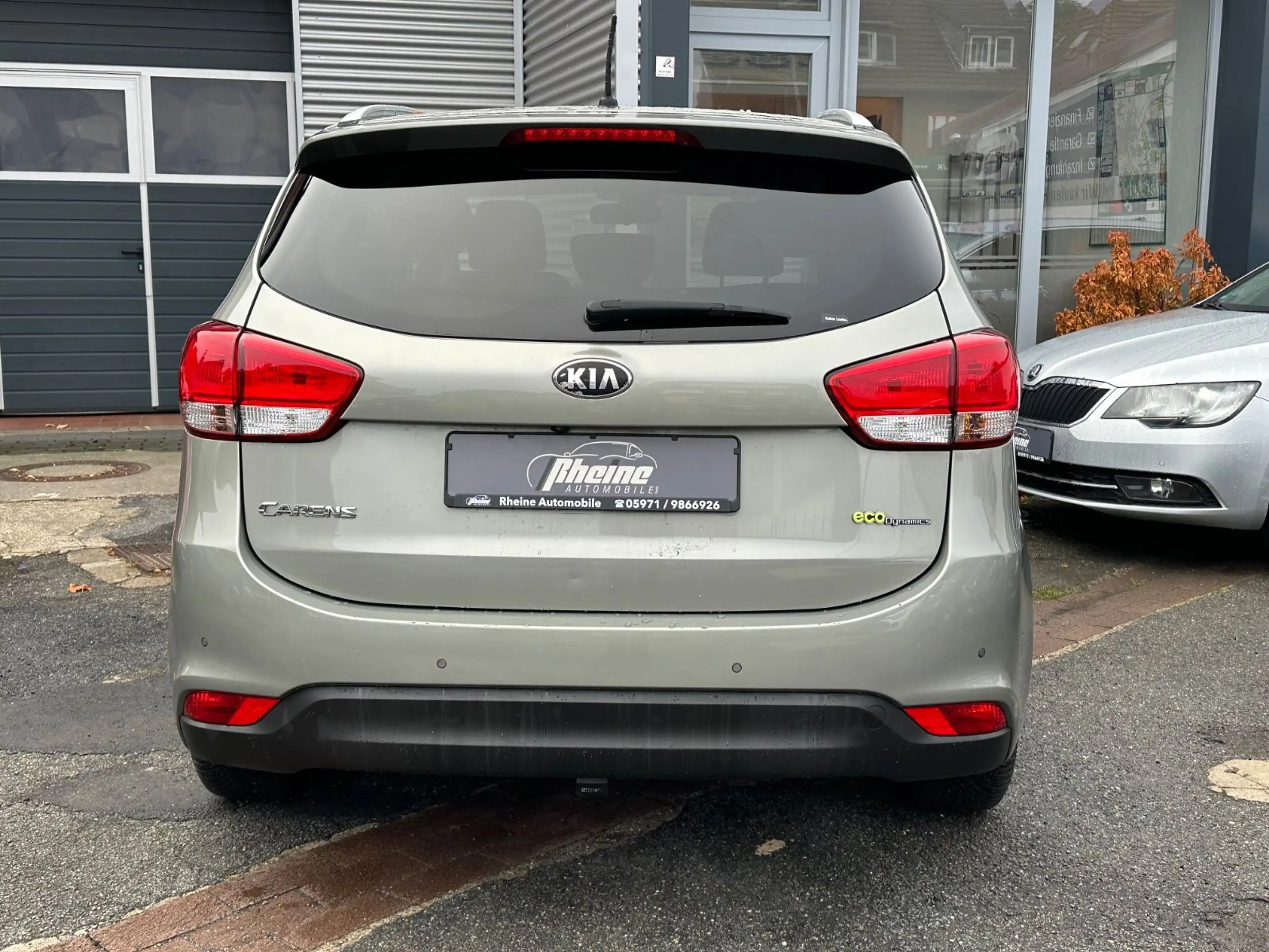 Kia Carens Vision — photo 12