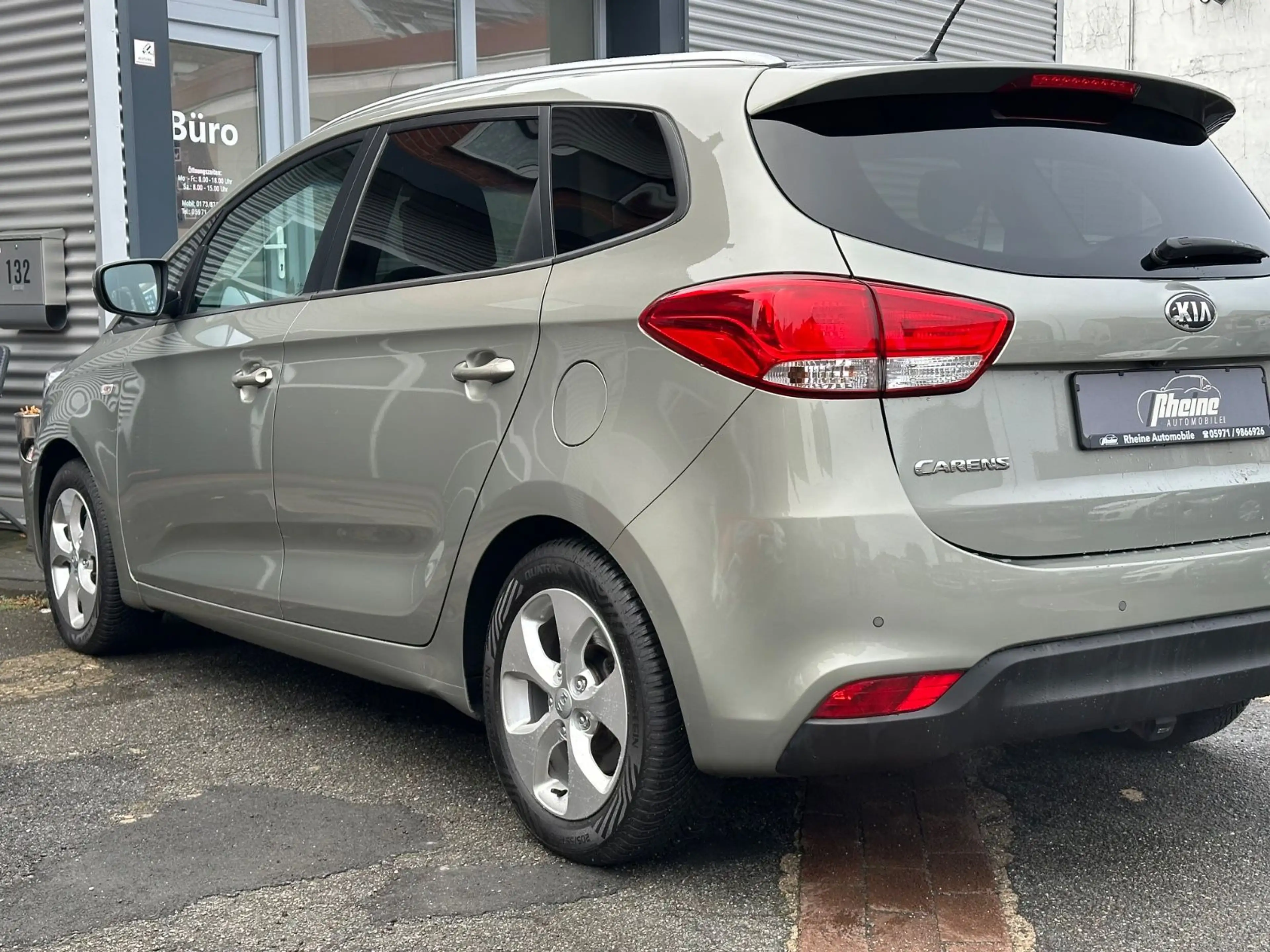 Kia Carens Vision — photo 14