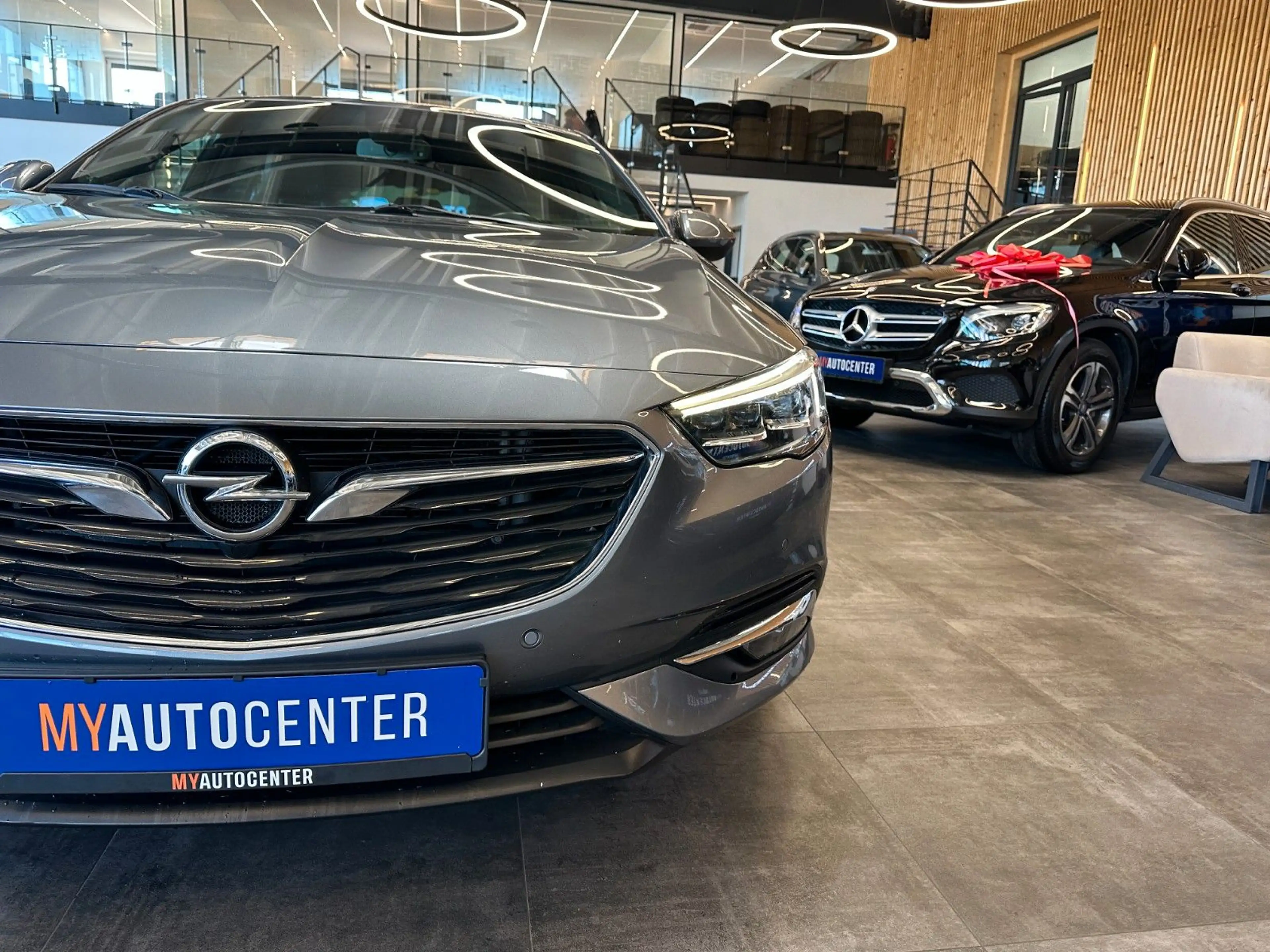 Opel Insignia *LKHZ*2-ZONEN*CARPLAY*TEMPO*PDC*LED — photo 21