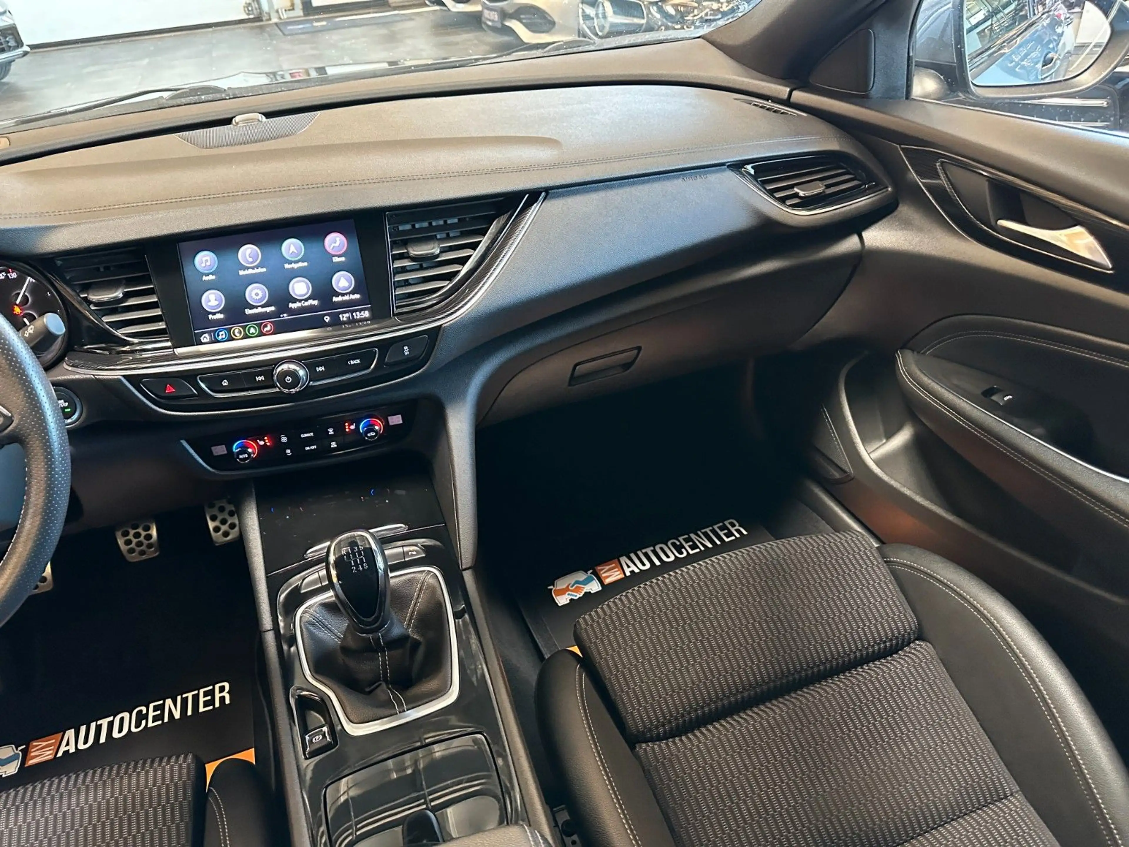 Opel Insignia *LKHZ*2-ZONEN*CARPLAY*TEMPO*PDC*LED — photo 33