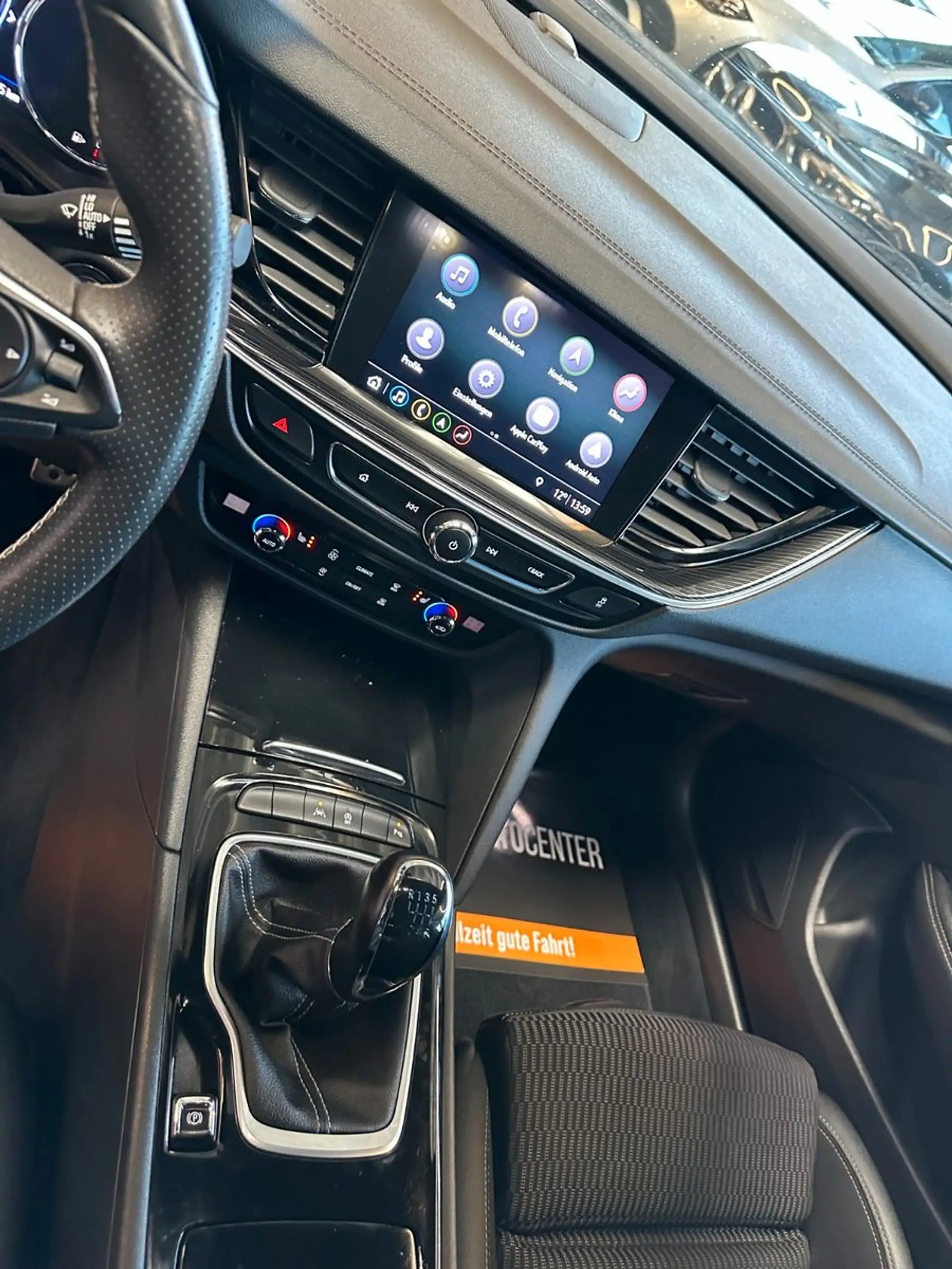 Opel Insignia *LKHZ*2-ZONEN*CARPLAY*TEMPO*PDC*LED — photo 12