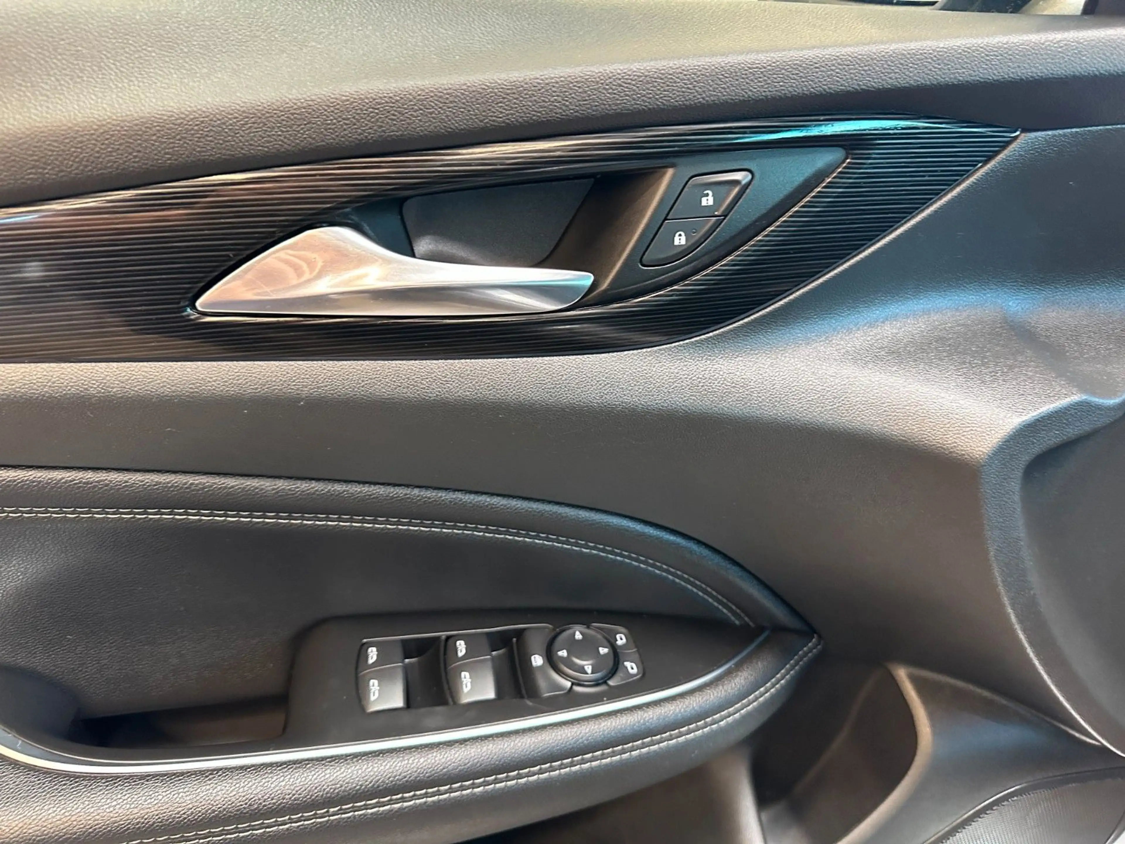 Opel Insignia *LKHZ*2-ZONEN*CARPLAY*TEMPO*PDC*LED — photo 46