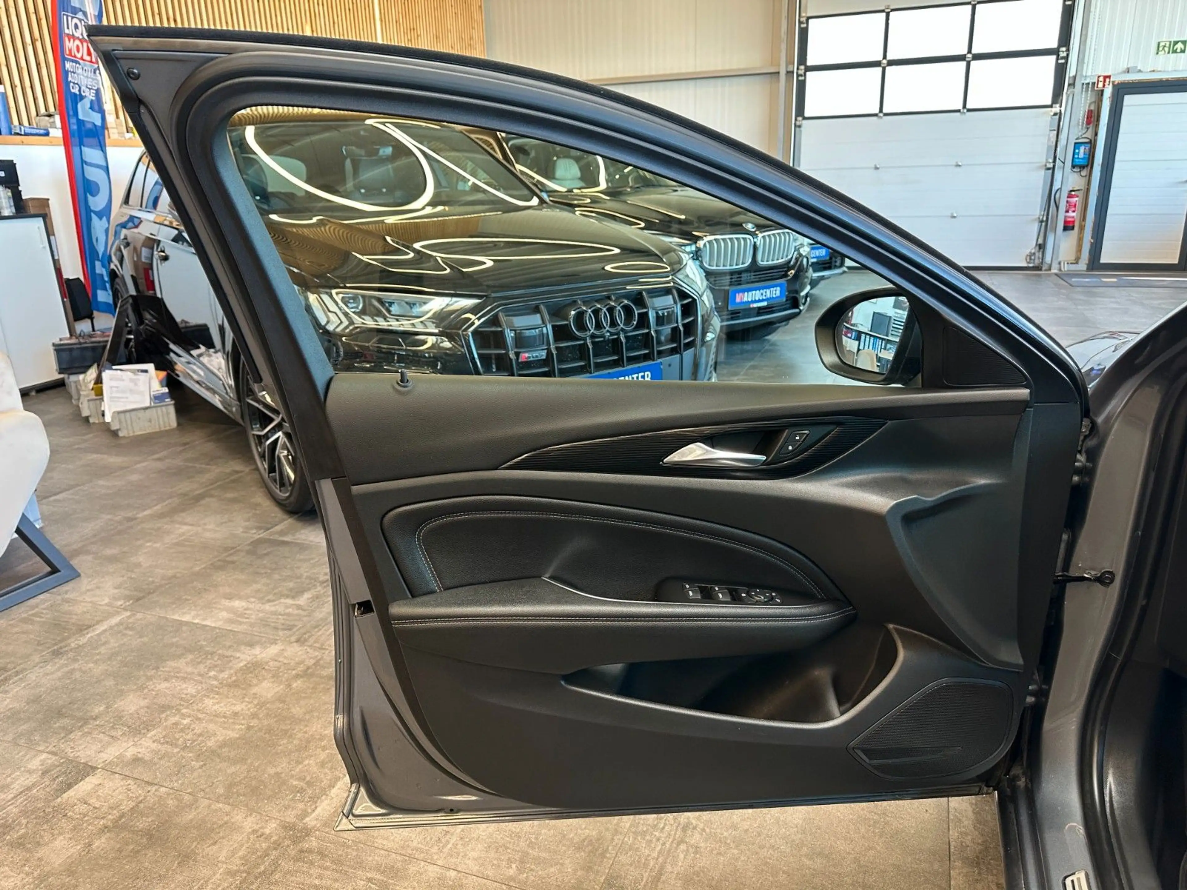 Opel Insignia *LKHZ*2-ZONEN*CARPLAY*TEMPO*PDC*LED — photo 45
