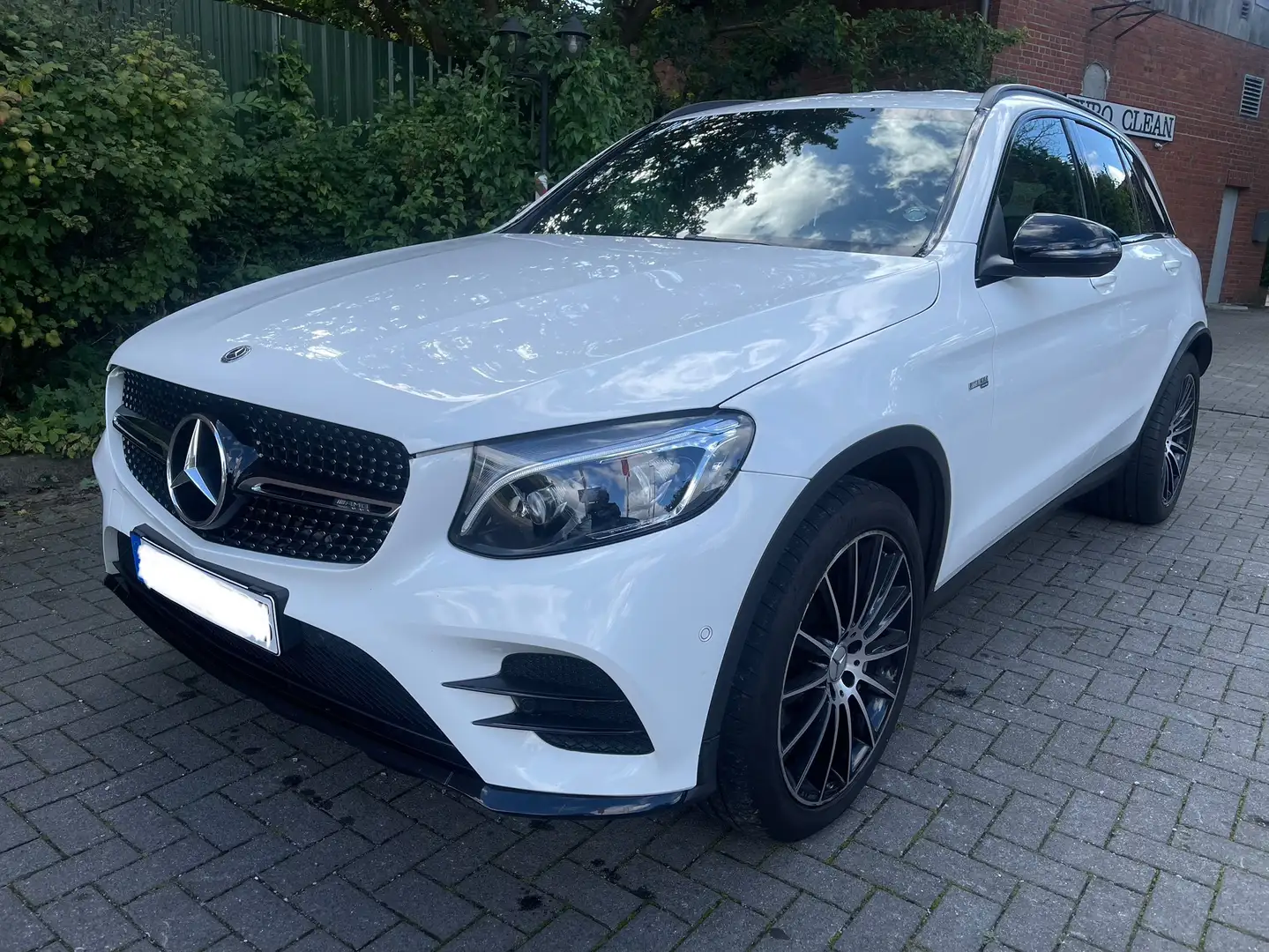 Mercedes-Benz GLC 43 AMG GLC 43 AMG 4Matic (253.964) Weiß - 2