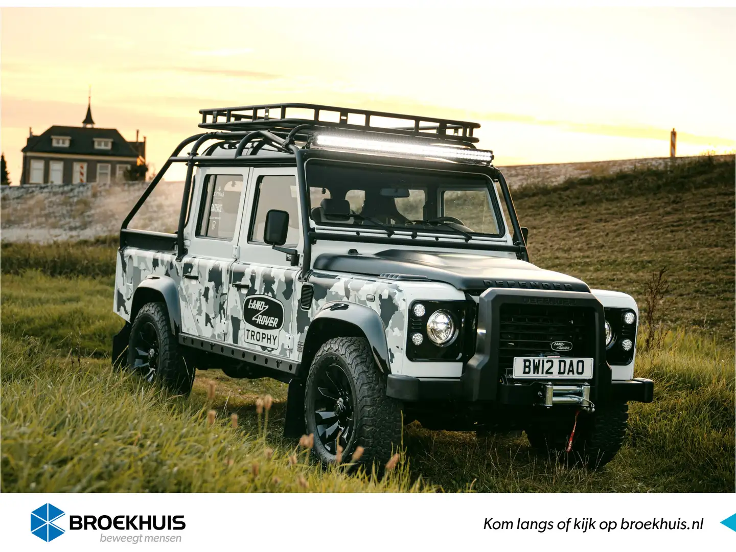 Land Rover Defender 110 Crew Cab TROPHY 2 Works V8 | 1 of 4 LHD Defend Wit - 1