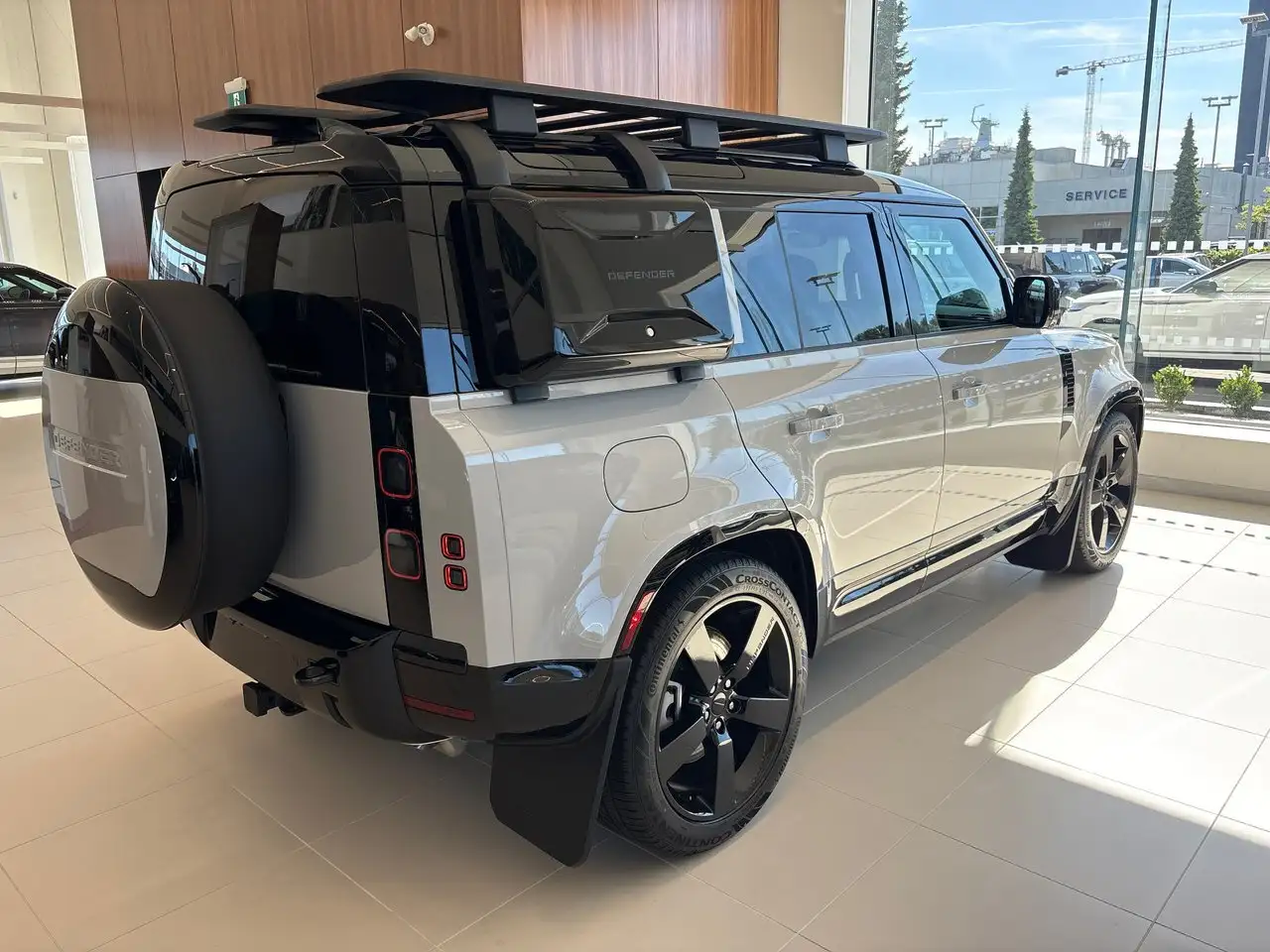 Land Rover Defender снимка Land Rover Defender