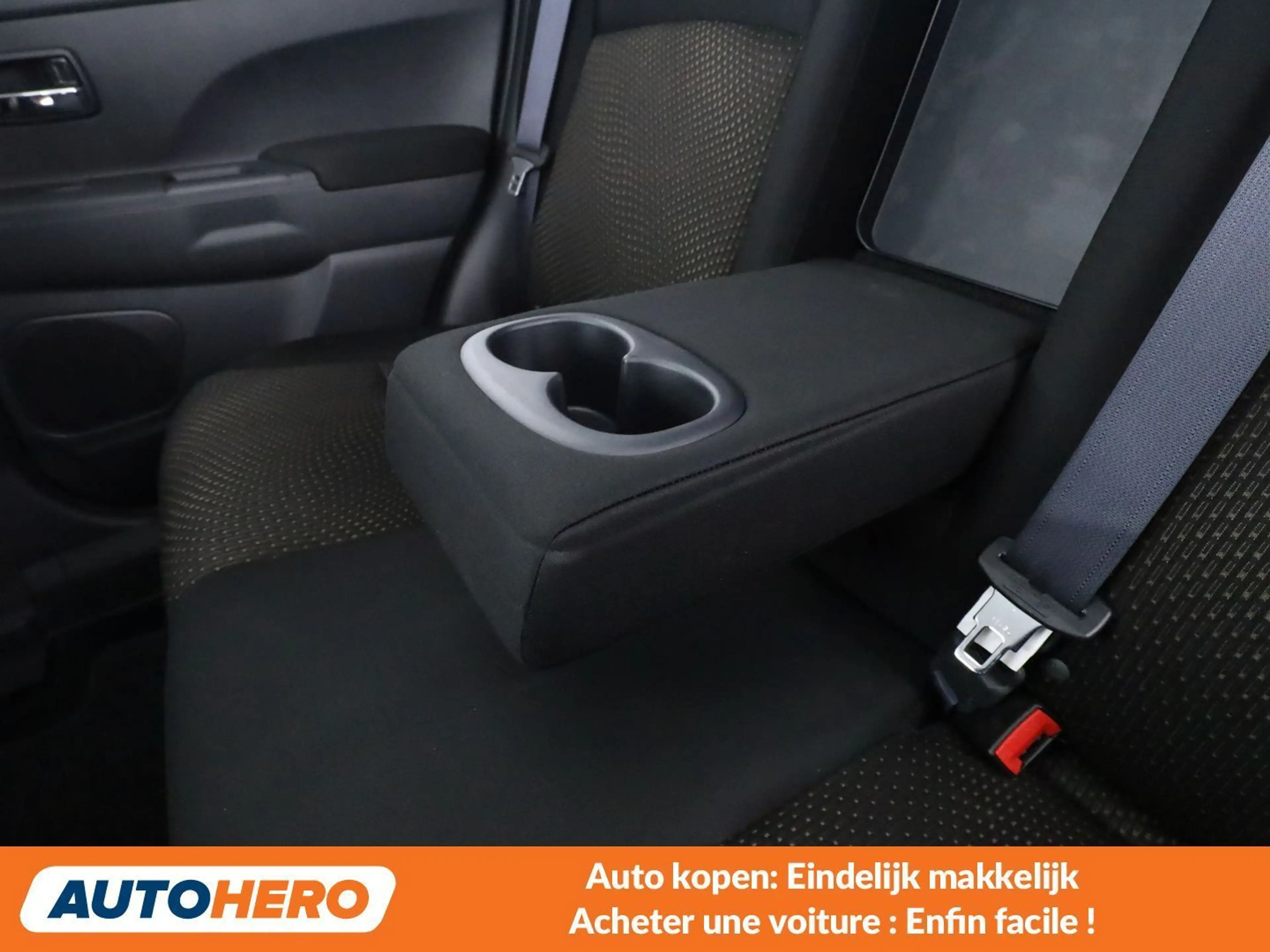 Mitsubishi ASX 1.6 Basis 2WD — photo 13
