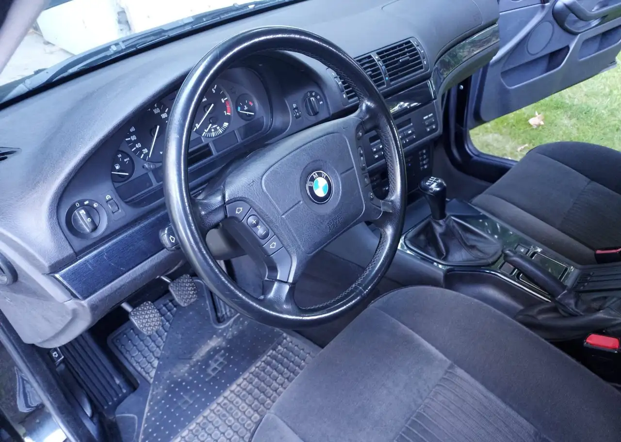 BMW 520i E 39, foto 10