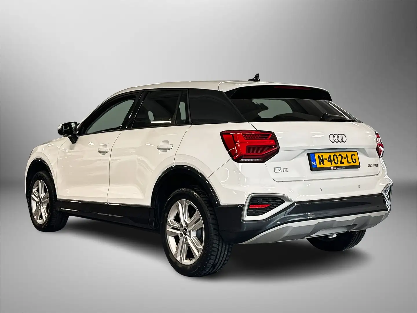 Audi Q2 30 115pk TFSI Business Edition Parkeerhulp achter Blanc - 2