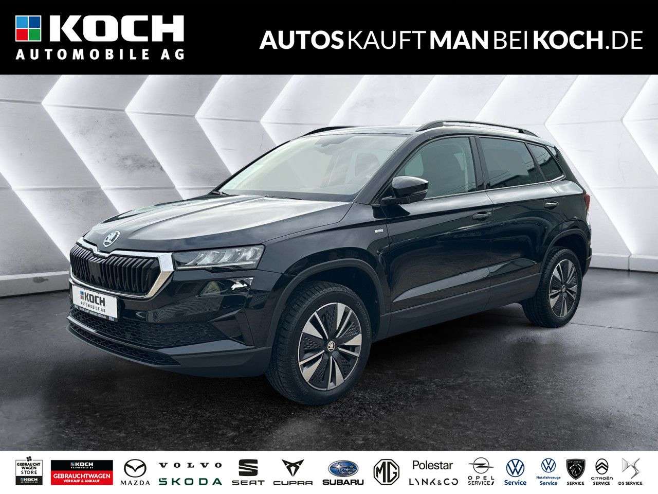Skoda Karoq 2023 — Tour 1.5 TSI DSG AHK KESSY NAVI KAMERA LED