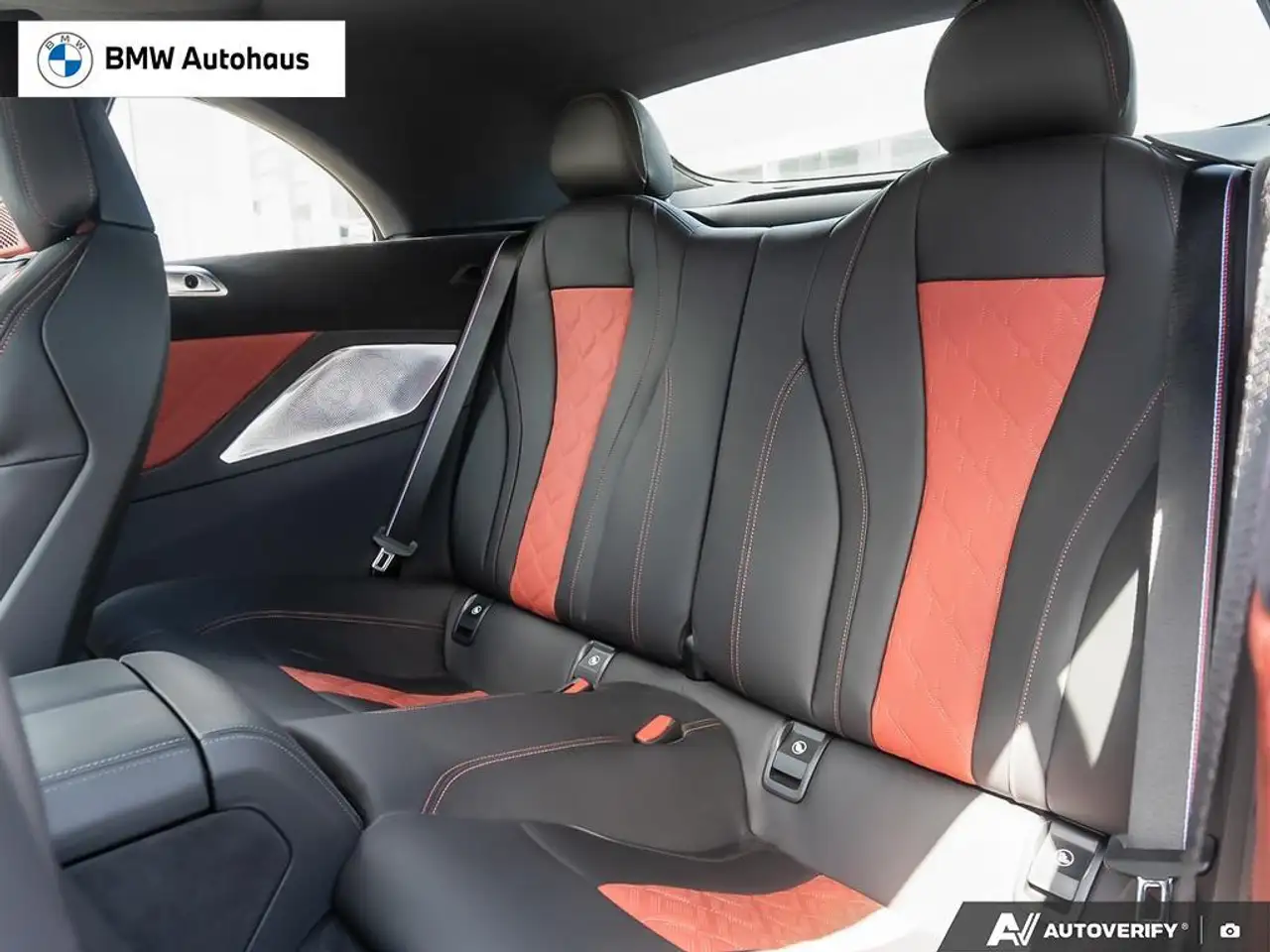 BMW M8 снимка BMW M8